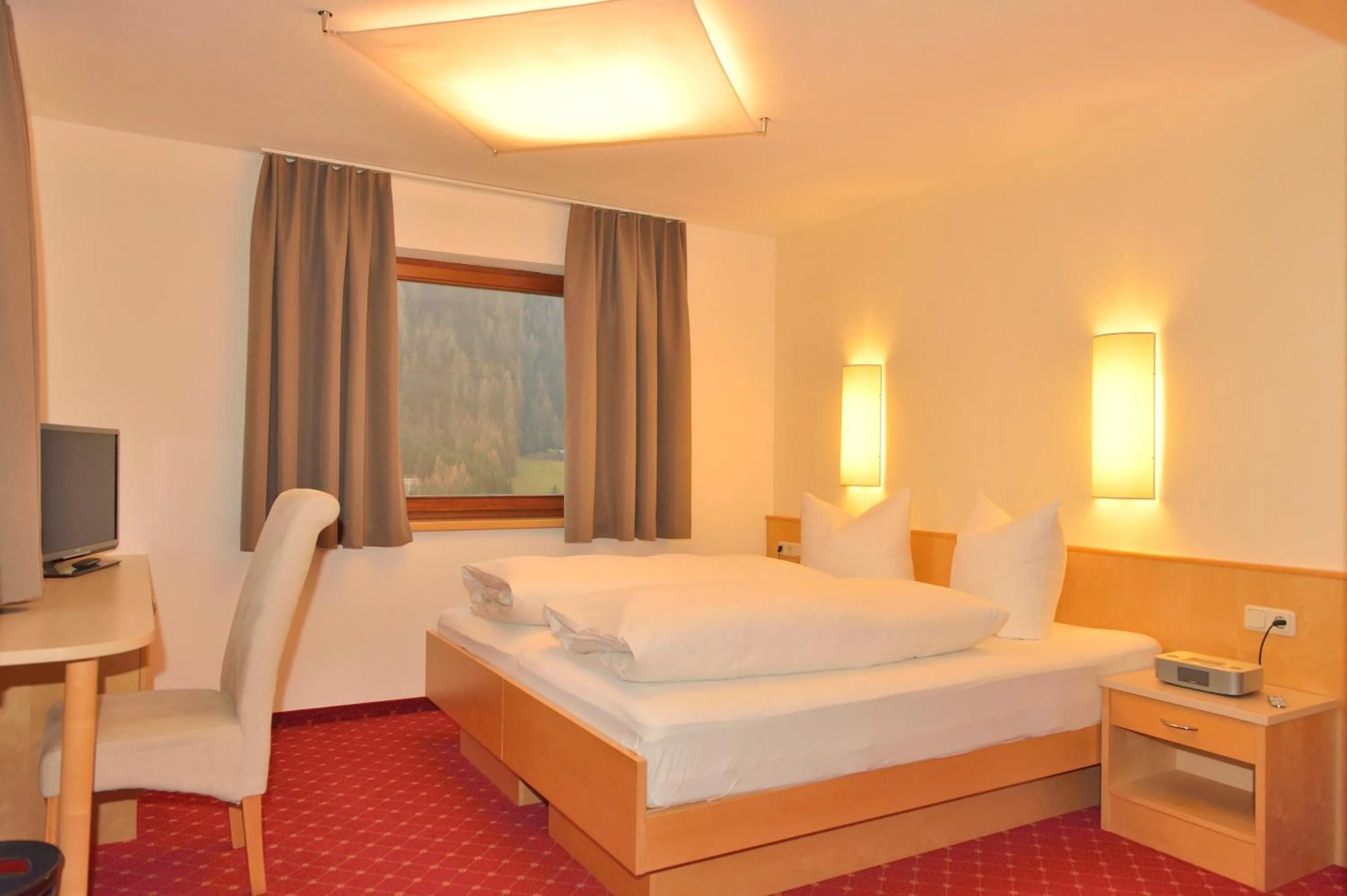 Photo of the whole room in Gästehaus Kolp