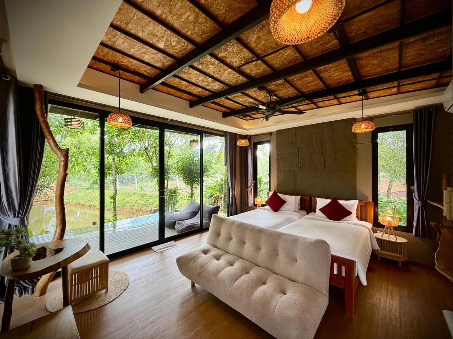 Bed in Awana Villa Resort Yaonoi - SHA Extra Plus