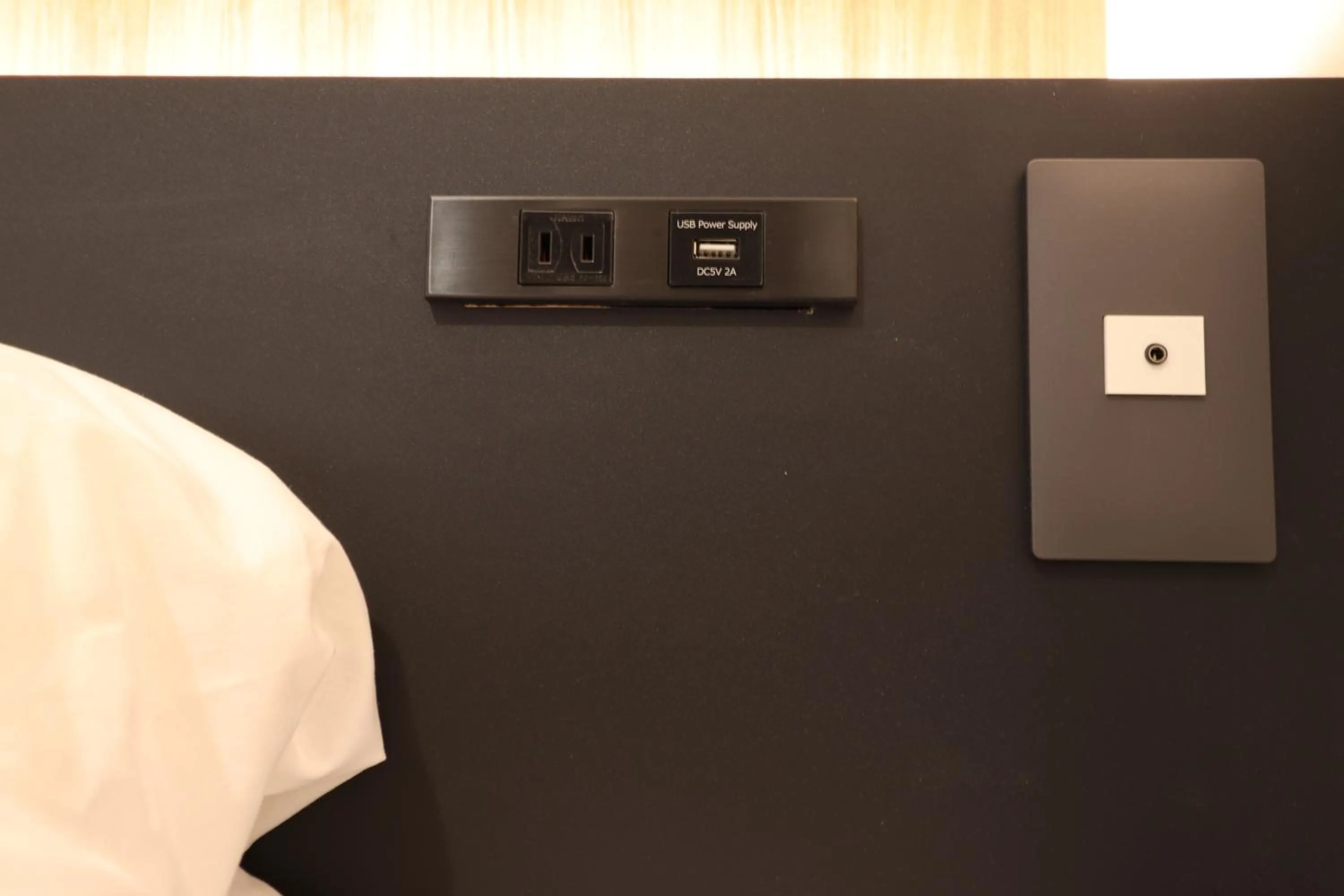 Photo of the whole room in LEO YU Capsule Hotel Nishifunabashi