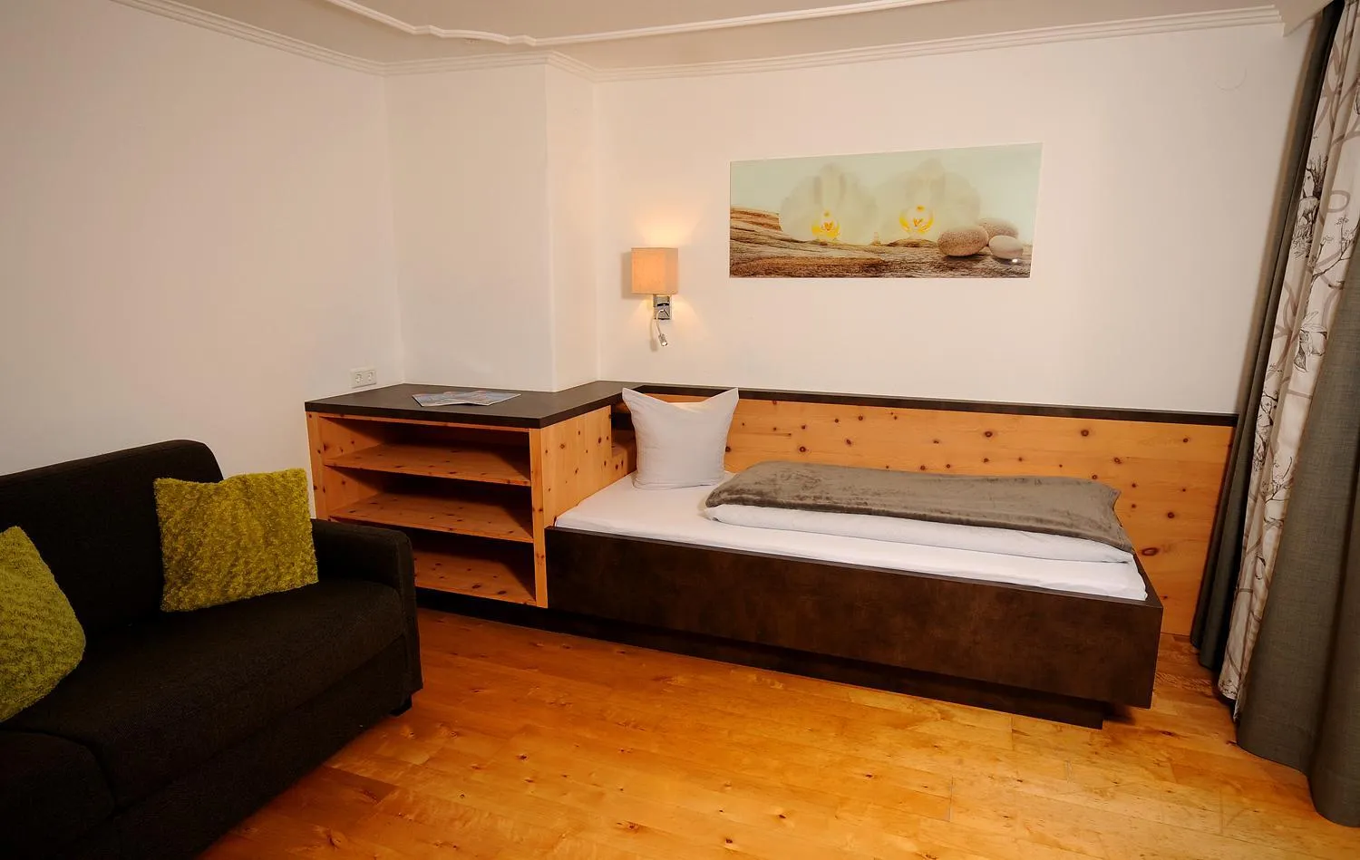 Bed in Hotel Burgschrofn