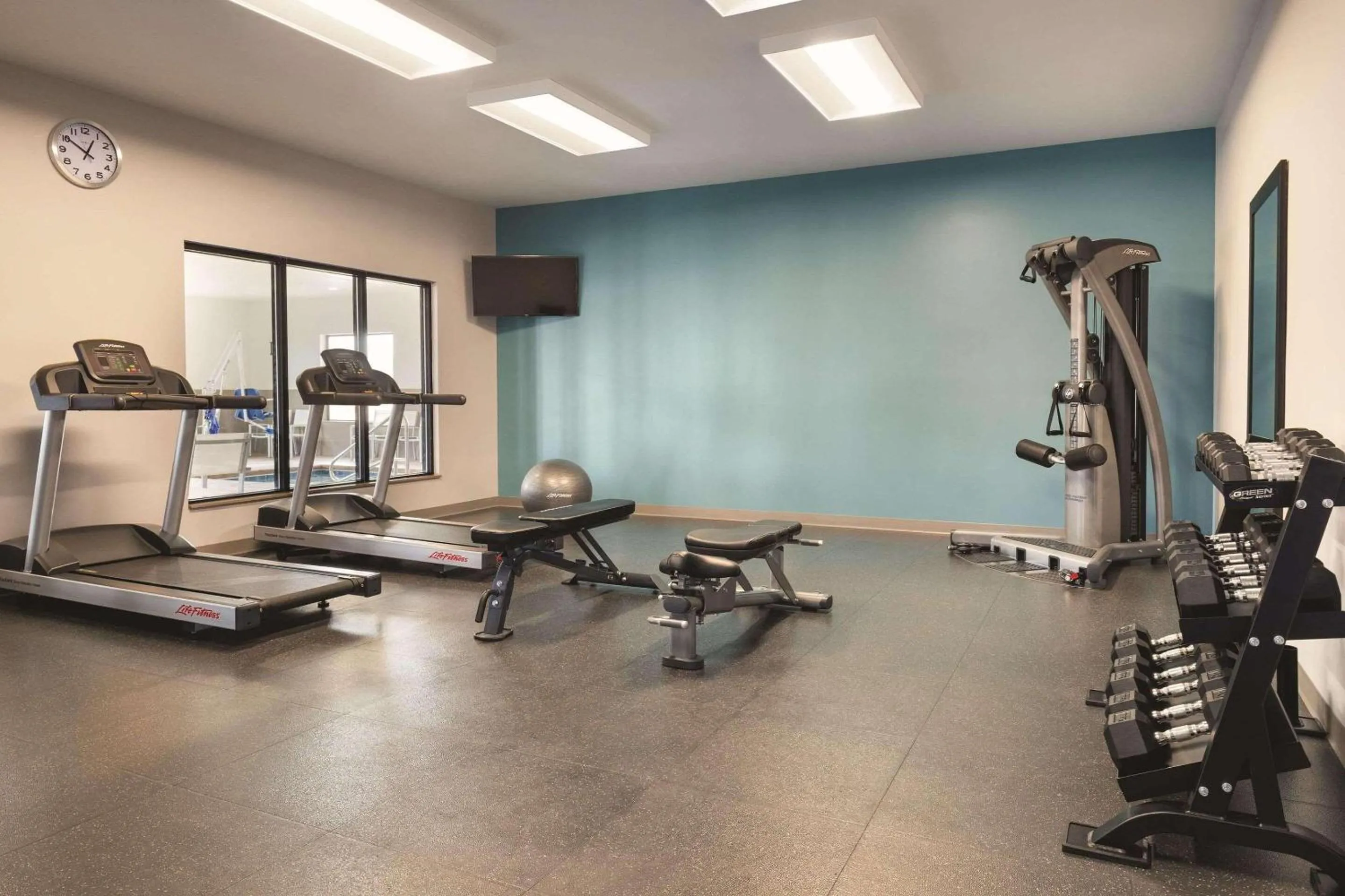 Fitness centre/facilities in Country Inn & Suites by Radisson, Page, AZ