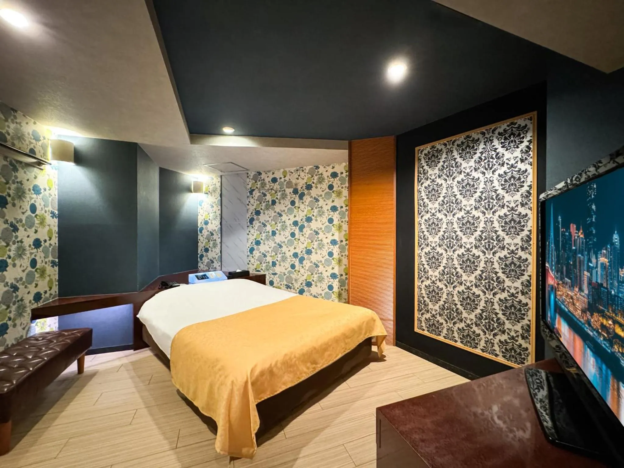 Bed in Hotel Century