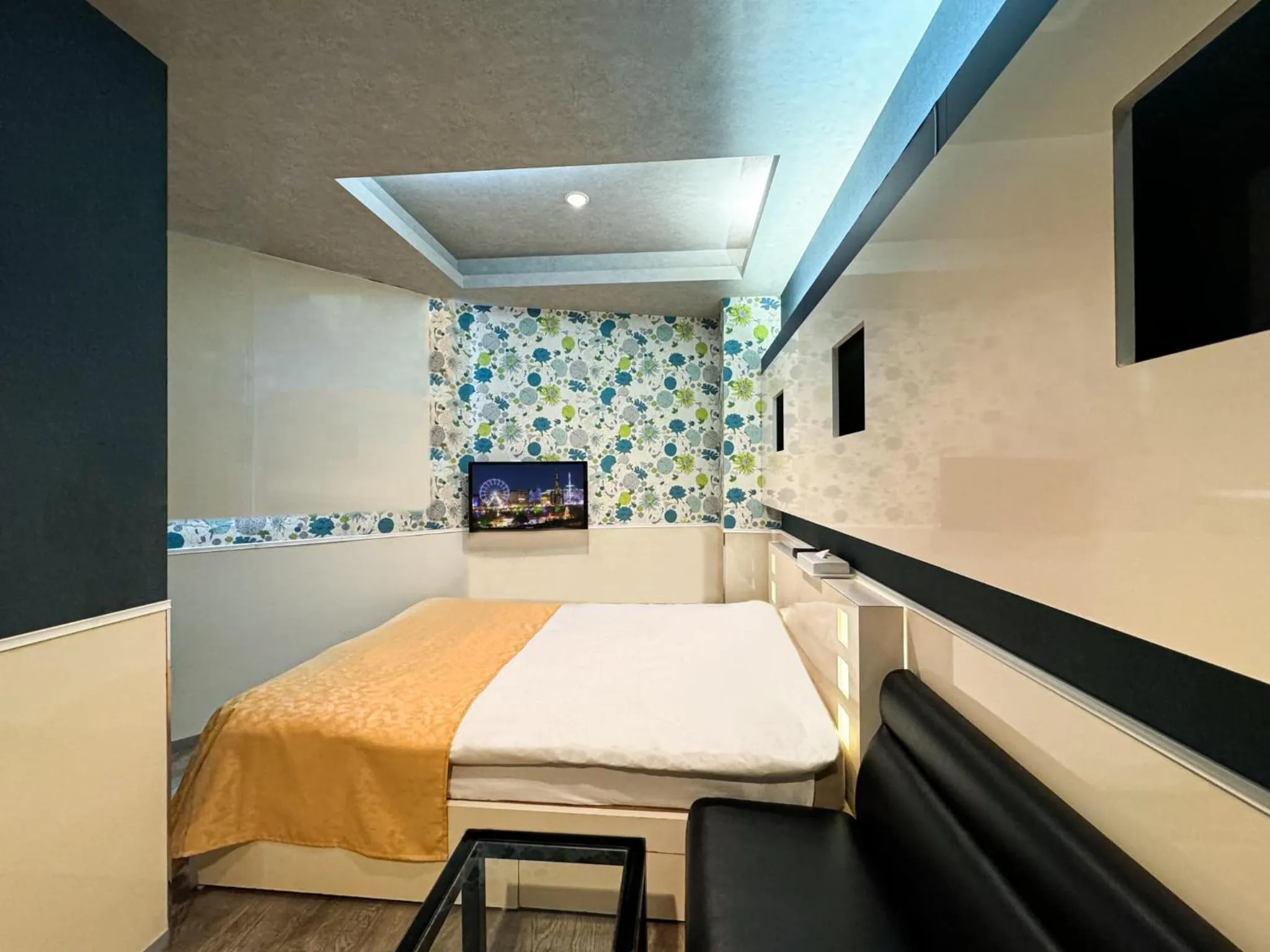 Bed in Hotel Century