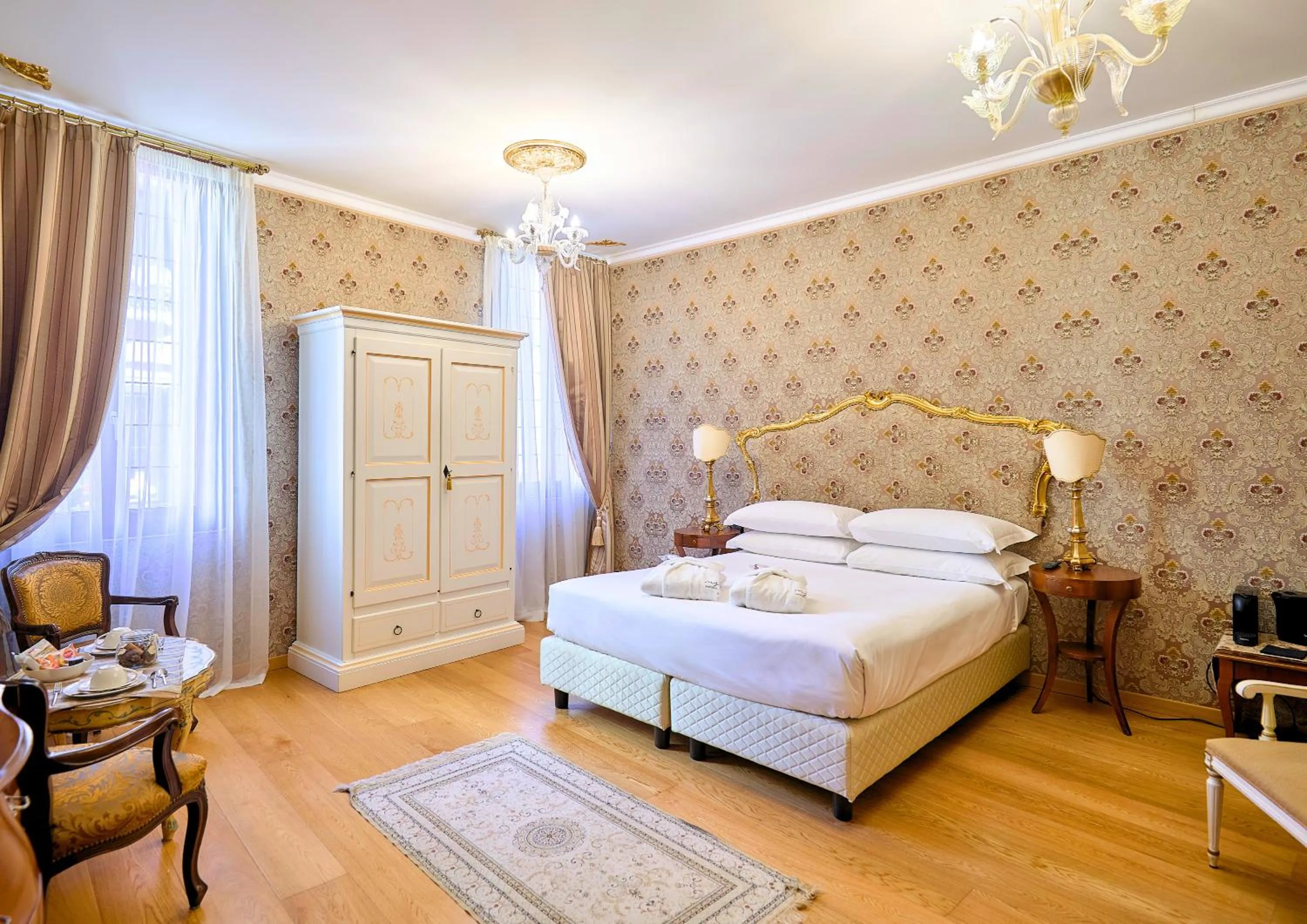 Bedroom, Bed in Ai Cherubini