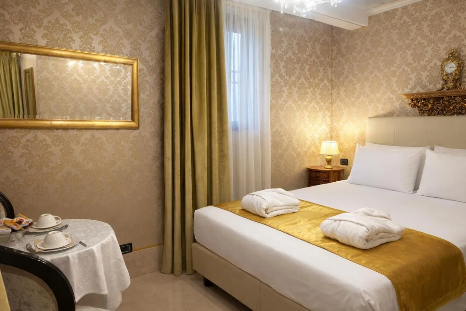 Bedroom, Bed in Ai Cherubini