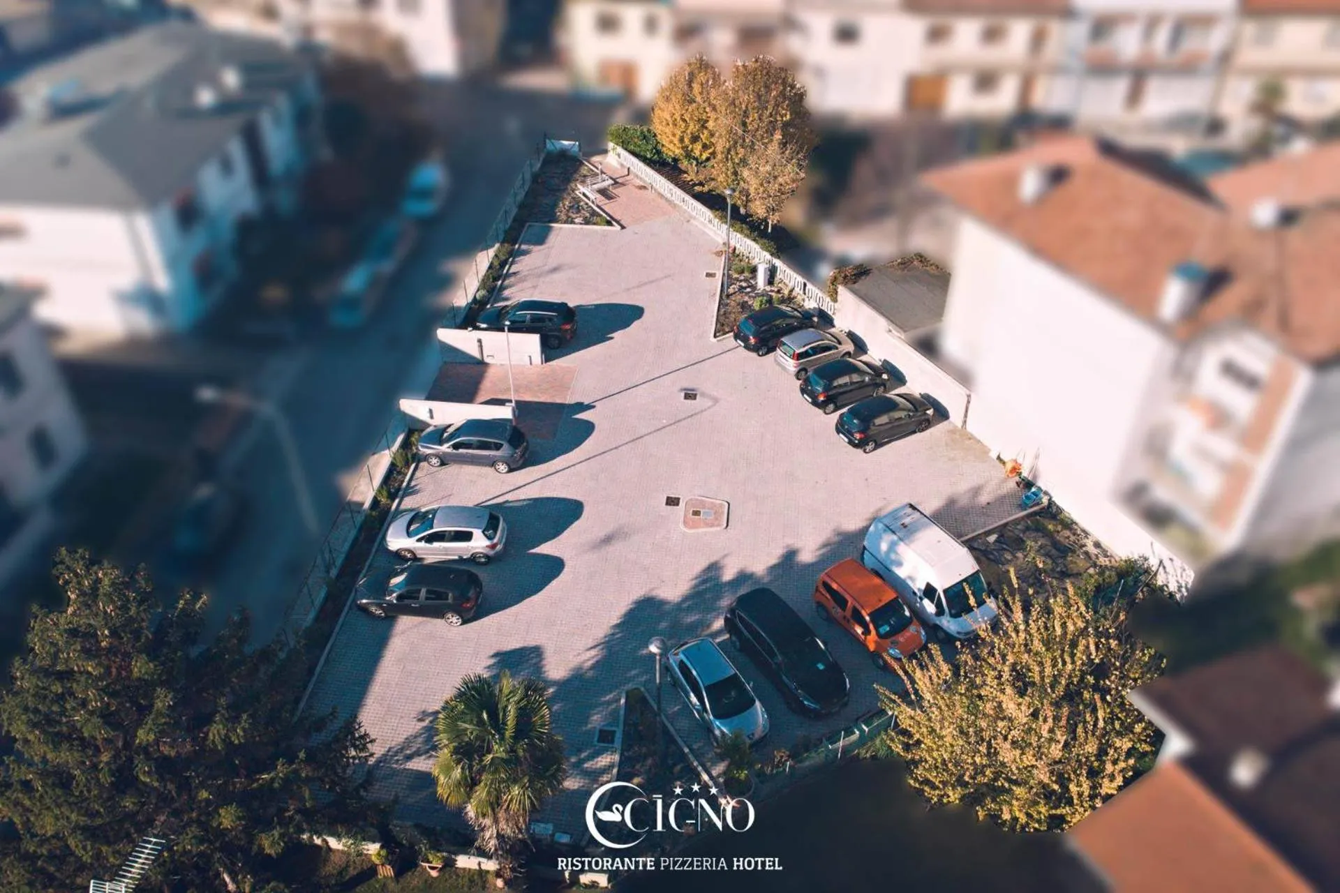 Hotel Ristorante Cigno - Camere and Aparthotel