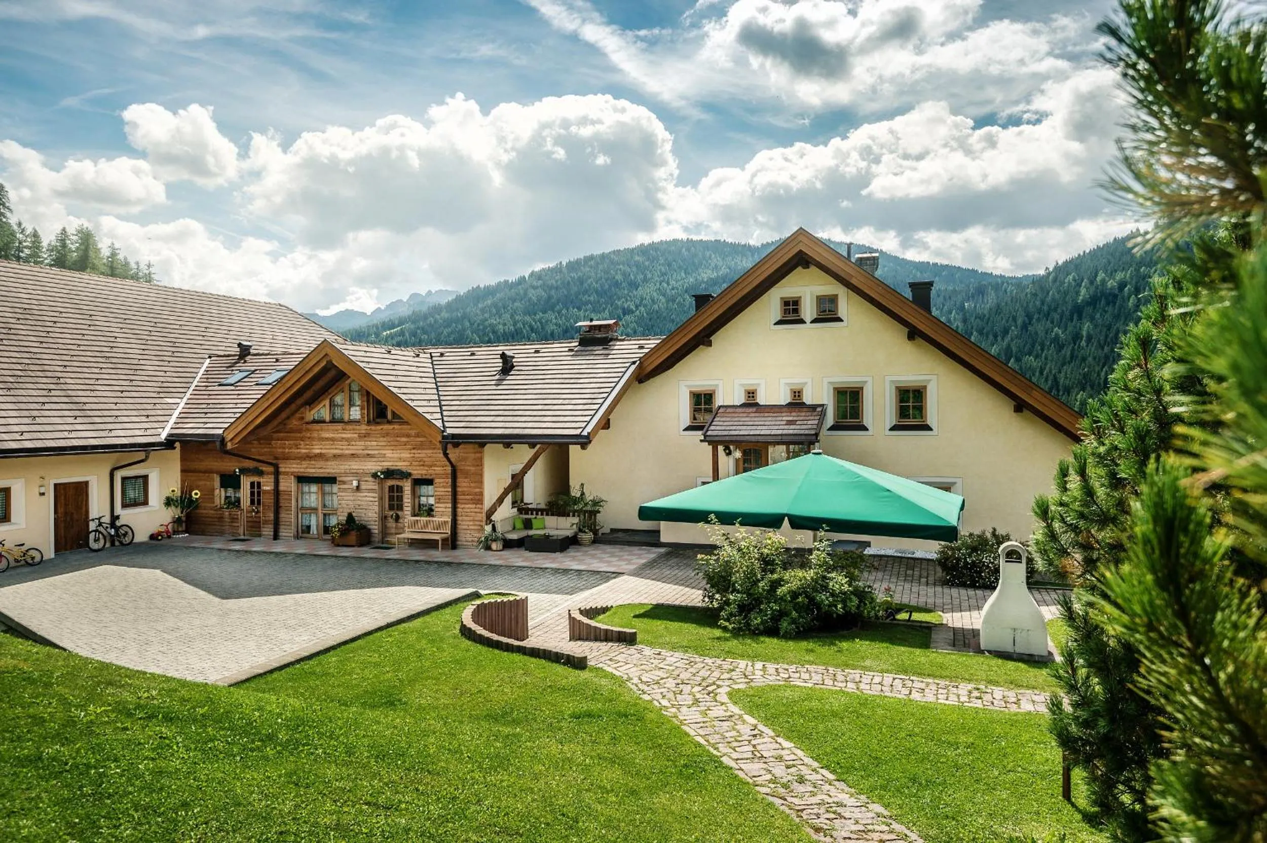 Property building in Taela Apartments