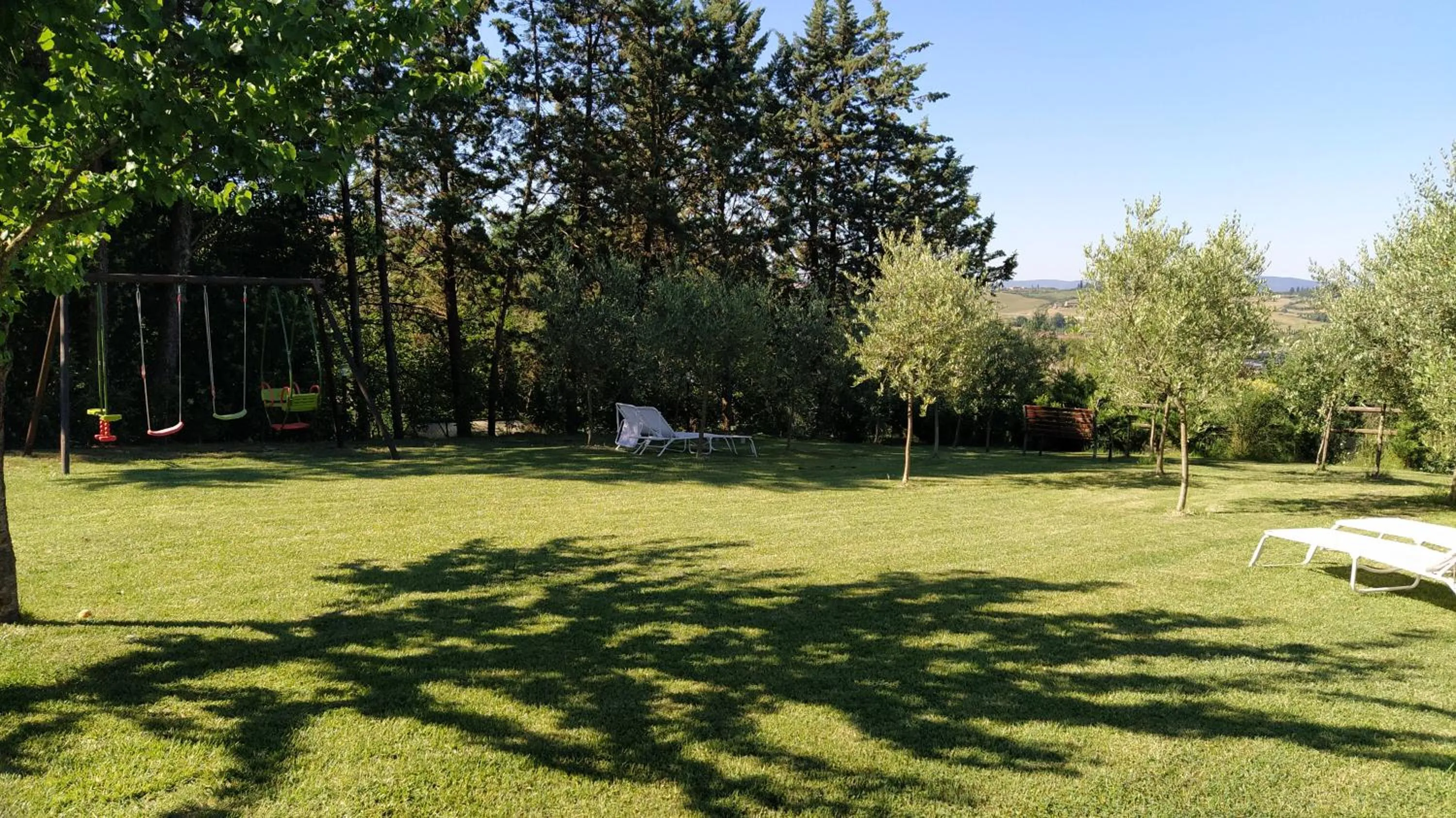 Garden view in Il Lavandeto - farmhouse in the city