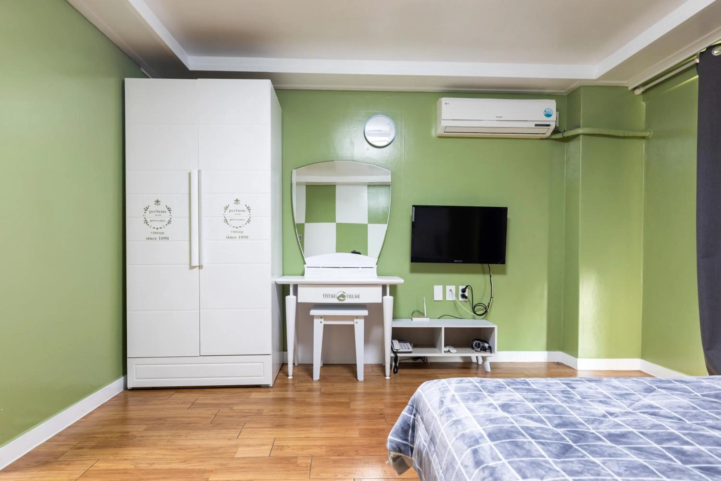 Bed in jeju Tovice Condo Ocean