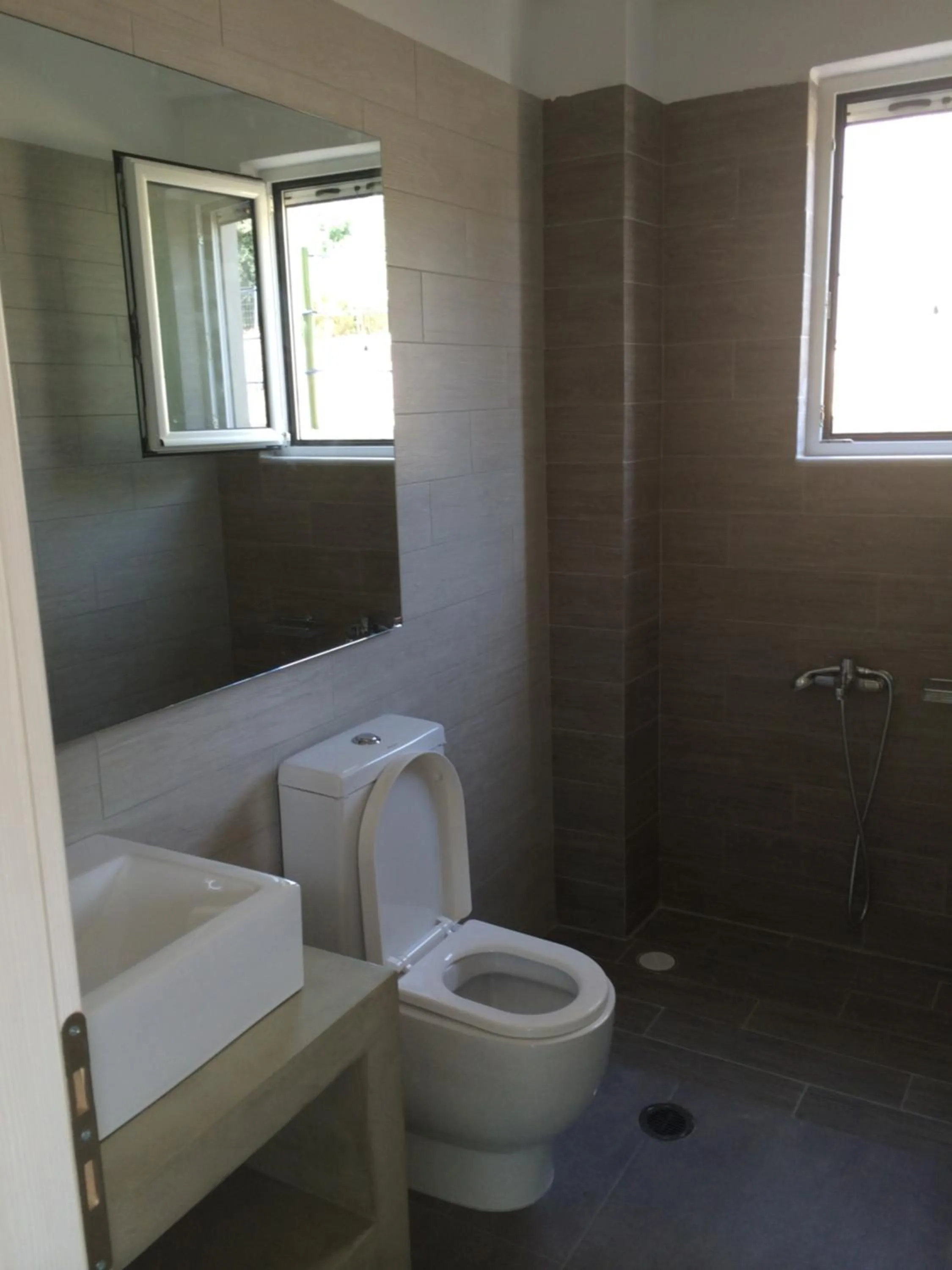 Bathroom in Thesmos Village