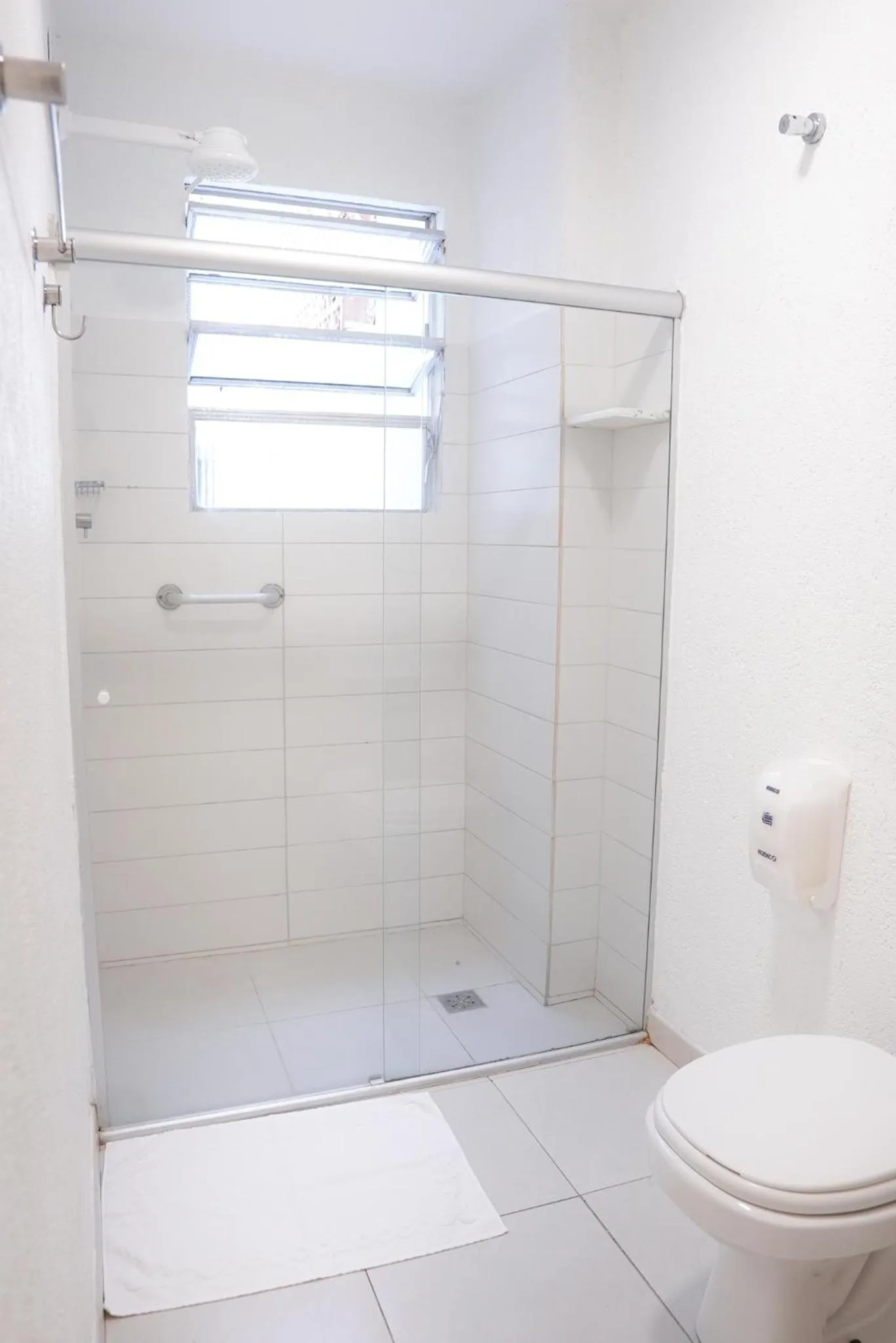 Shower in Pousada Areia do Forte