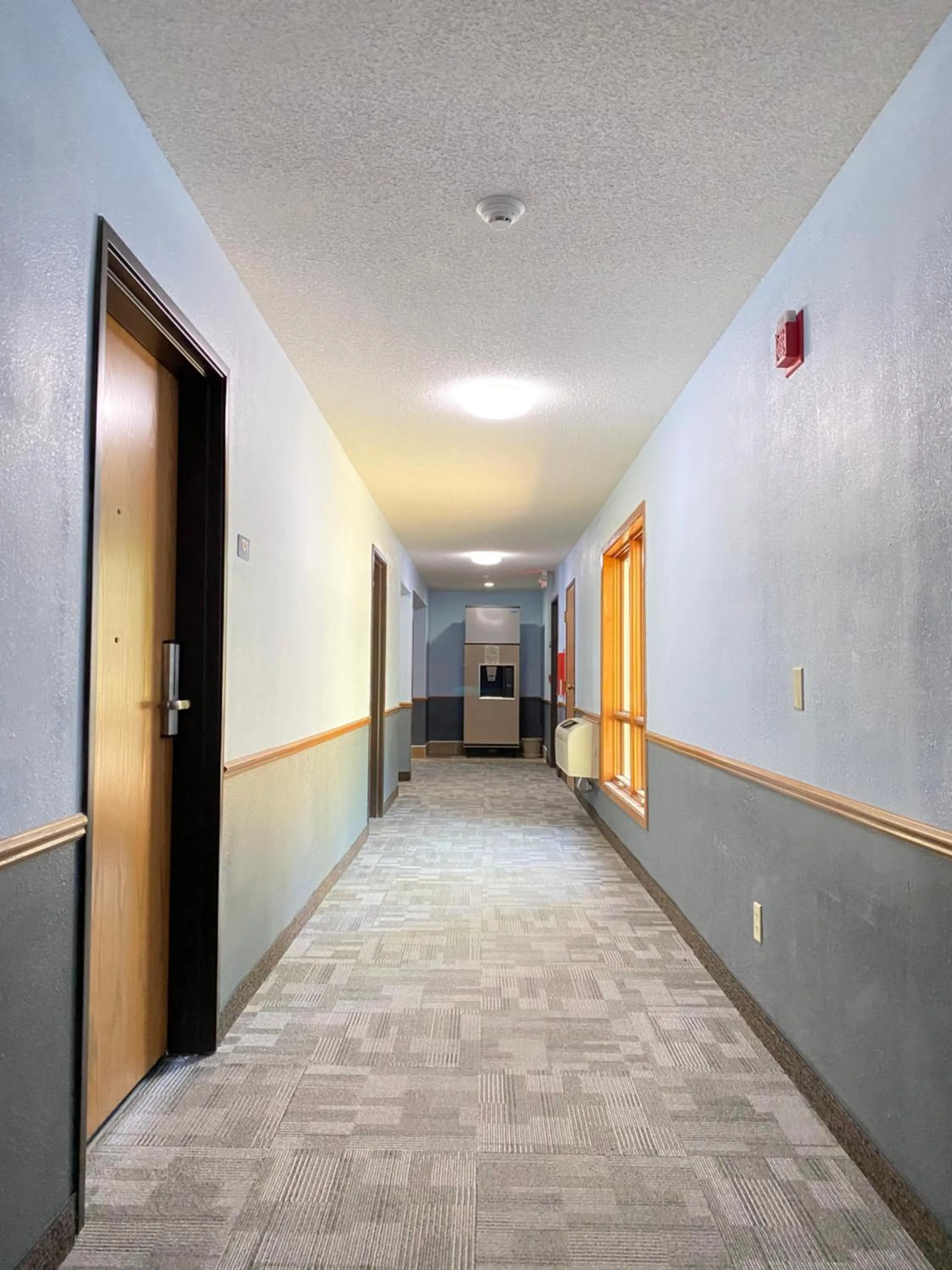 Area and facilities in Campus Inn Baraboo