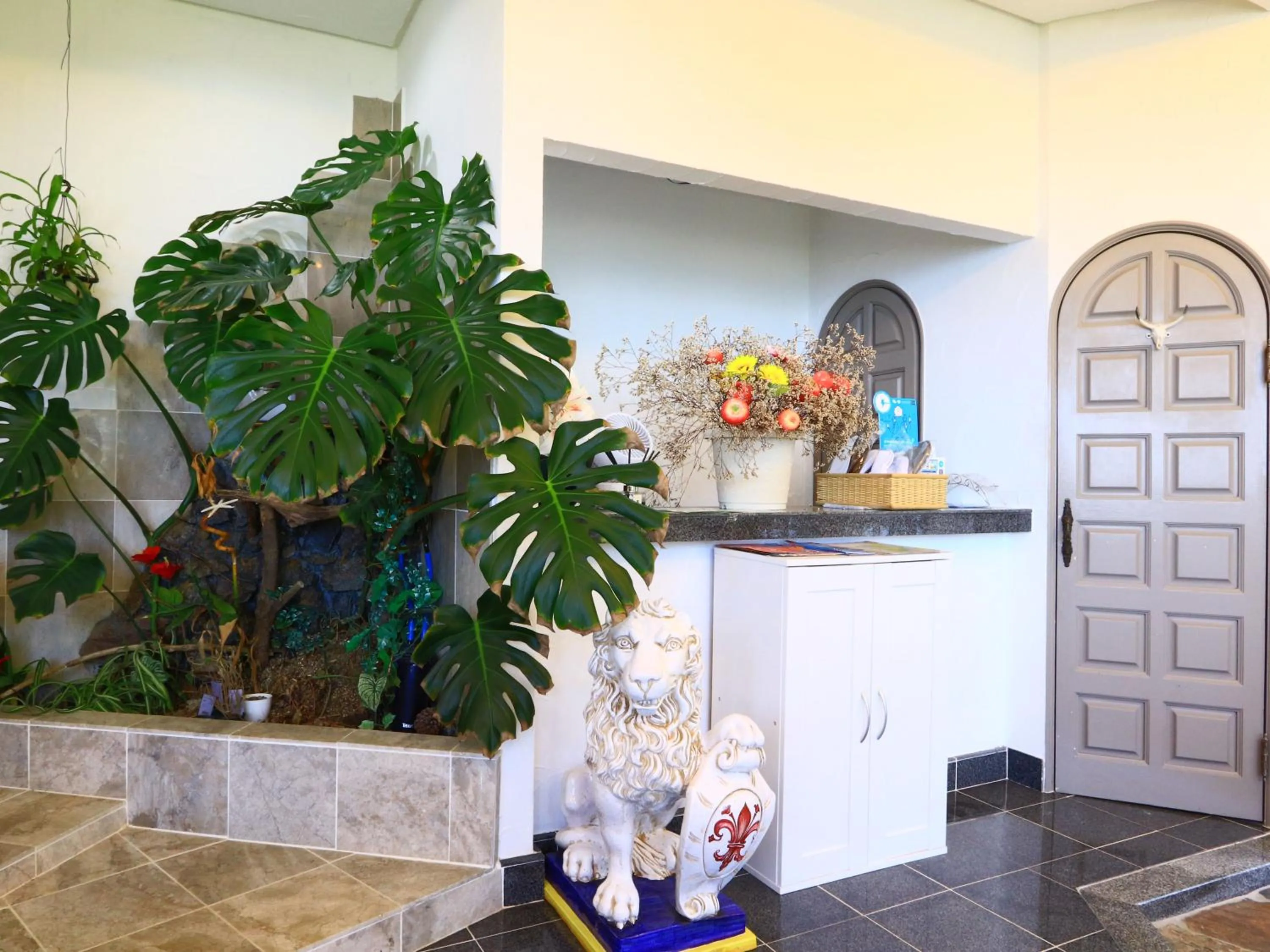 Lobby or reception in Mujuan