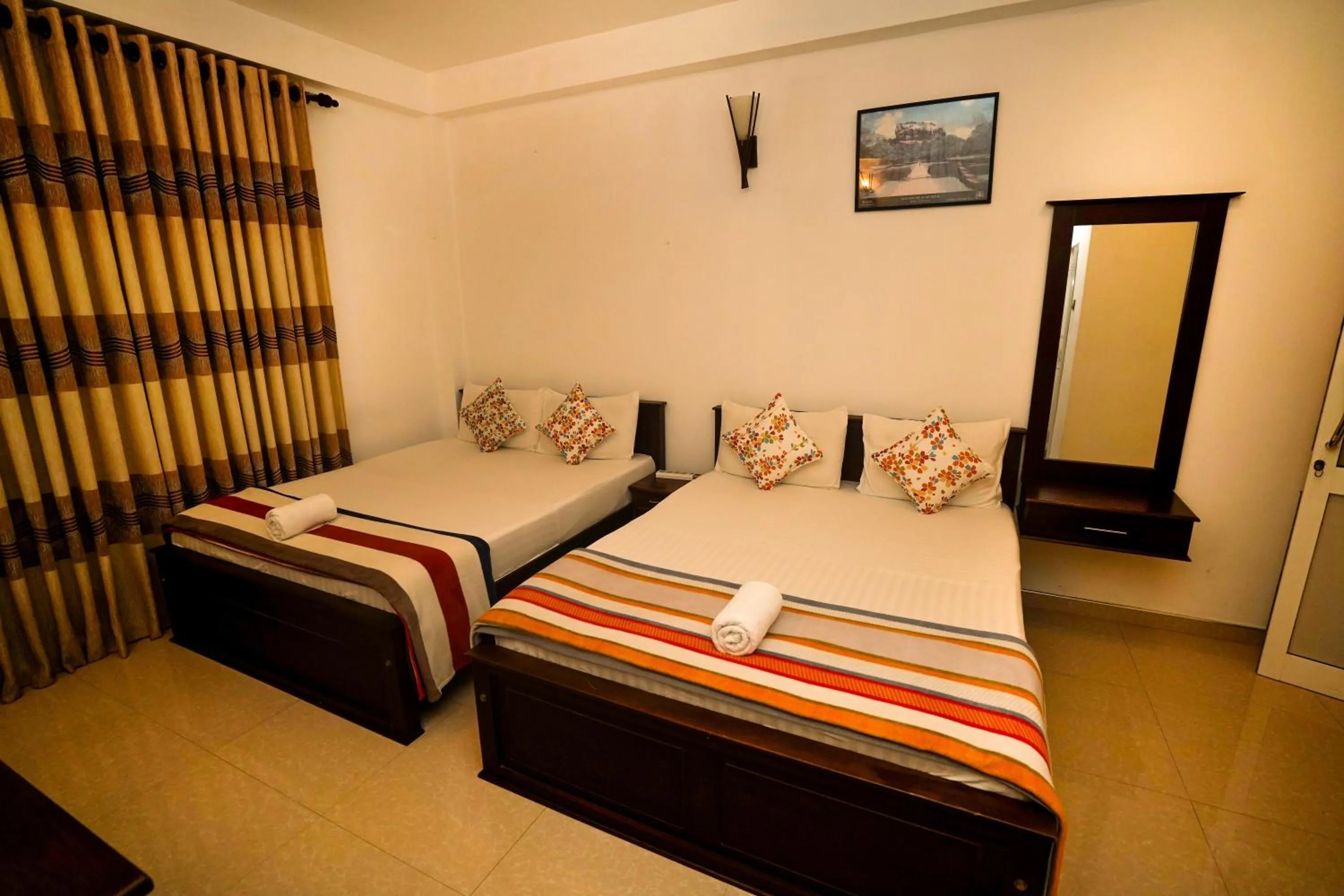 Bed in Airport 4 Season Transit Hotel