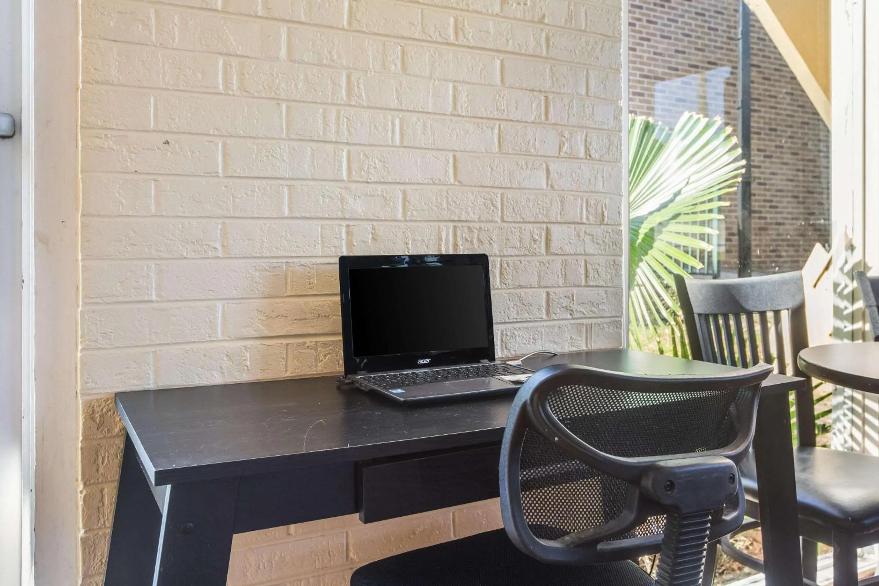 Business facilities in Super 8 by Wyndham Macon GA