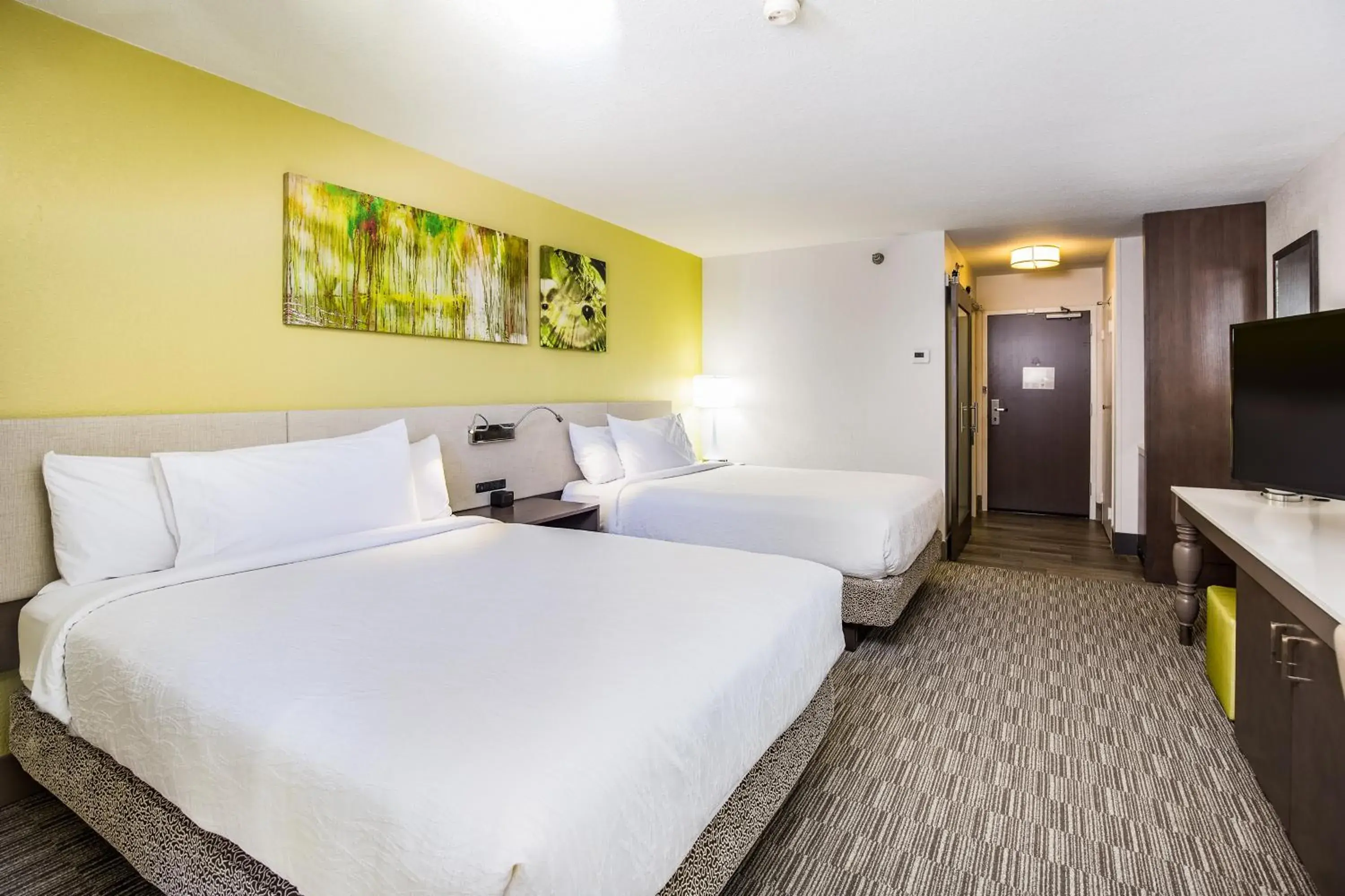 Standard Queen Room with Two Queen Beds in Hilton Garden Inn Orange Beach Standard Queen Room with Two Queen Beds in Hilton Garden Inn Orange Beach