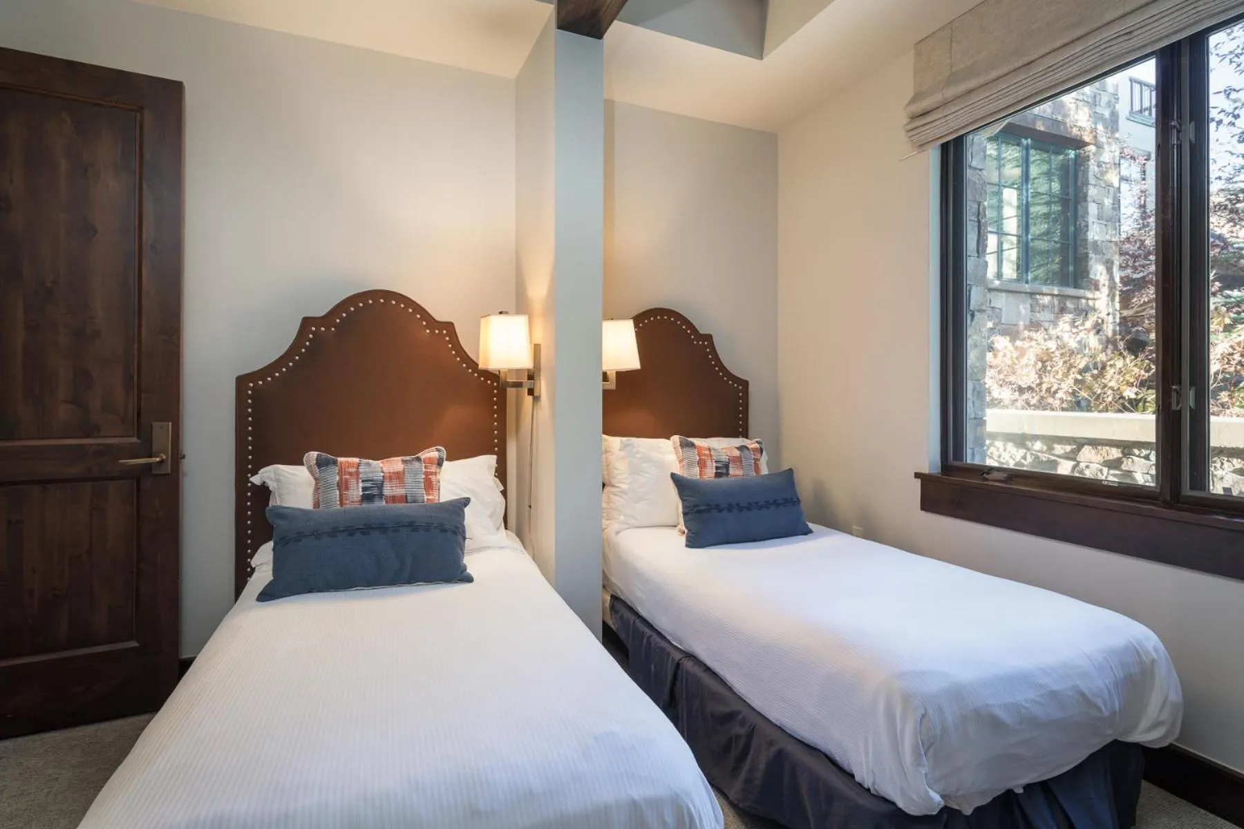 Bedroom, Bed in Lumiere by Dunton