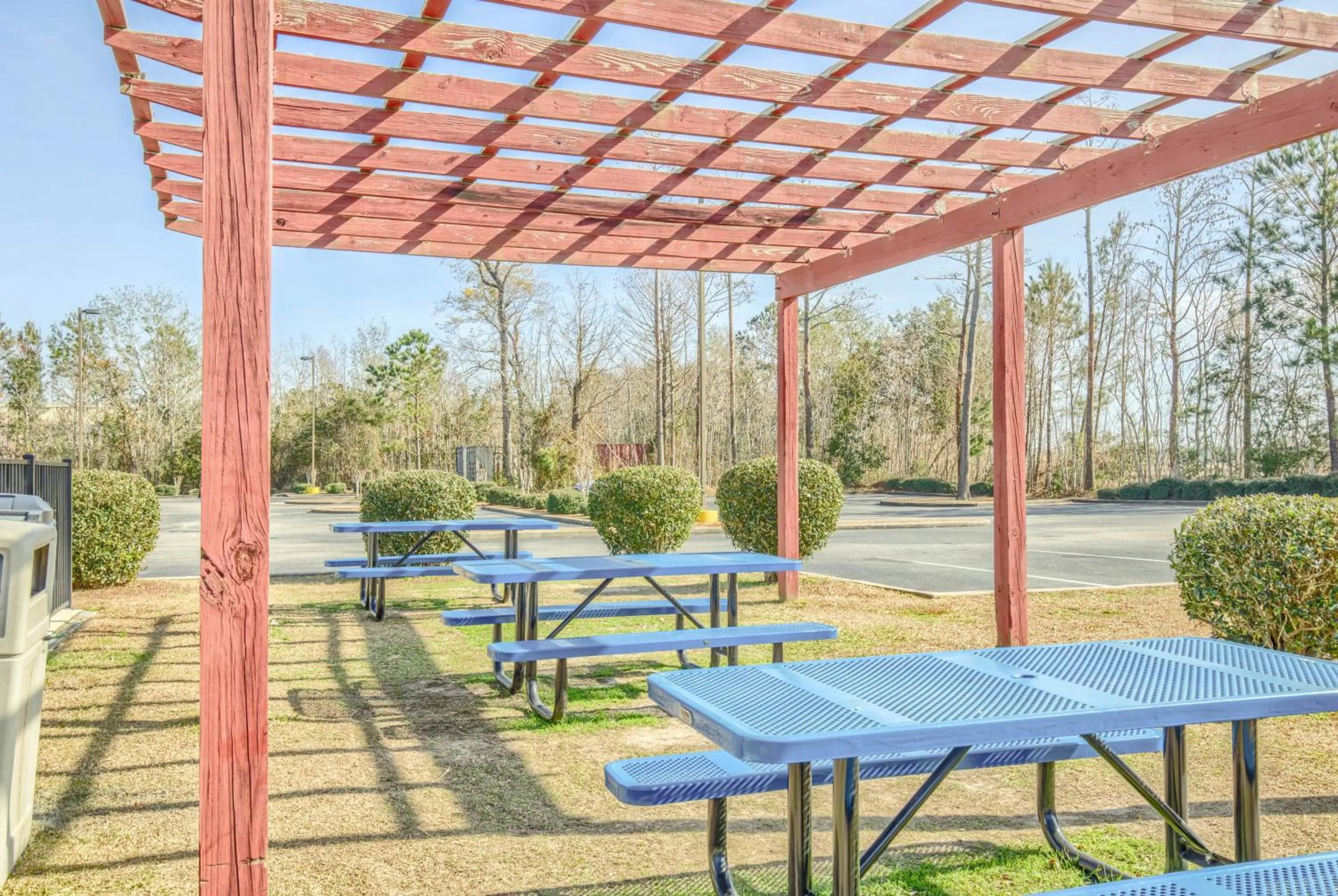 Patio in Microtel Inn & Suites by Wyndham Gulf Shores