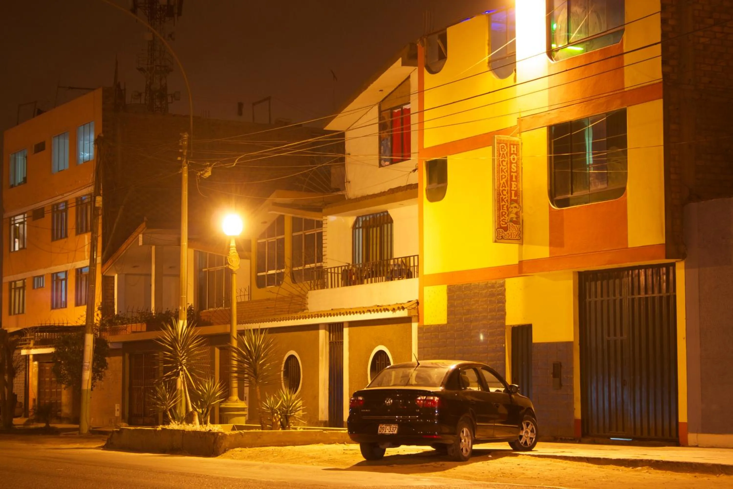 Facade/entrance in Paypurix Hostel Lima Airport