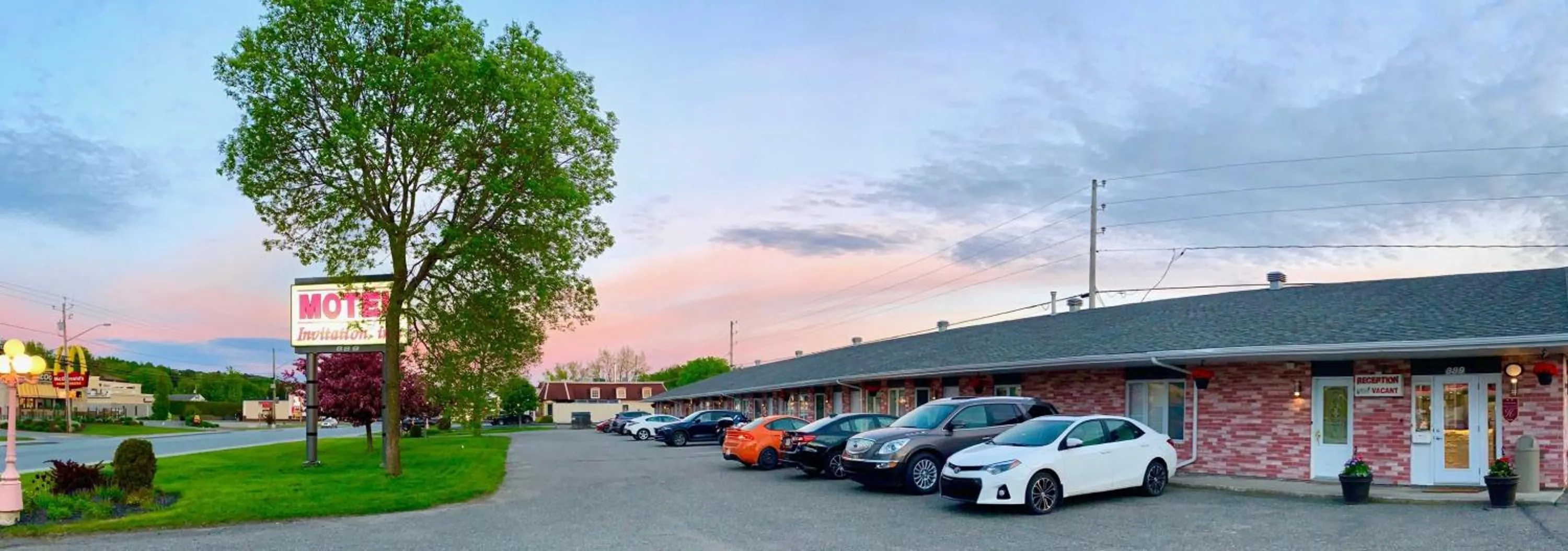 Property building in Motel Invitation