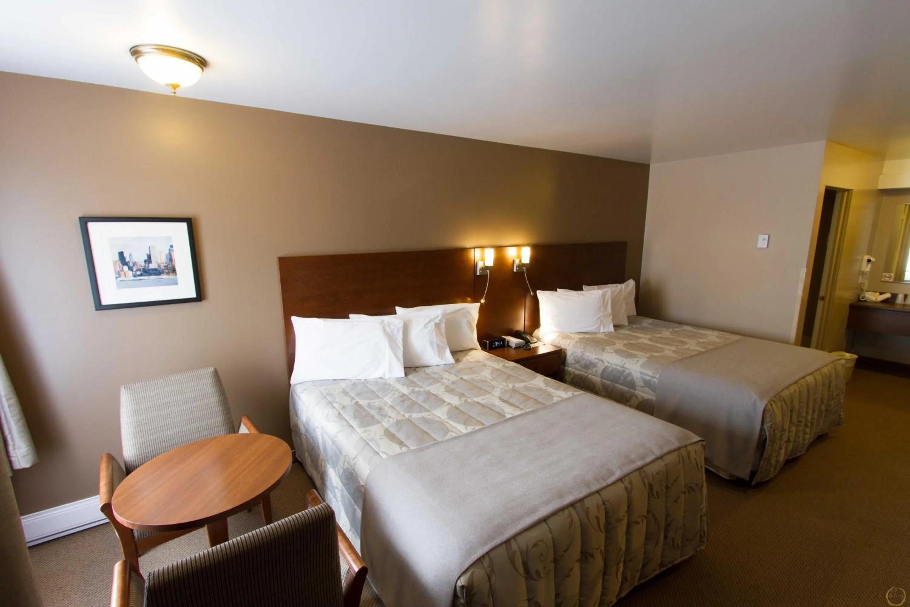 Photo of the whole room, Bed in Motel Invitation