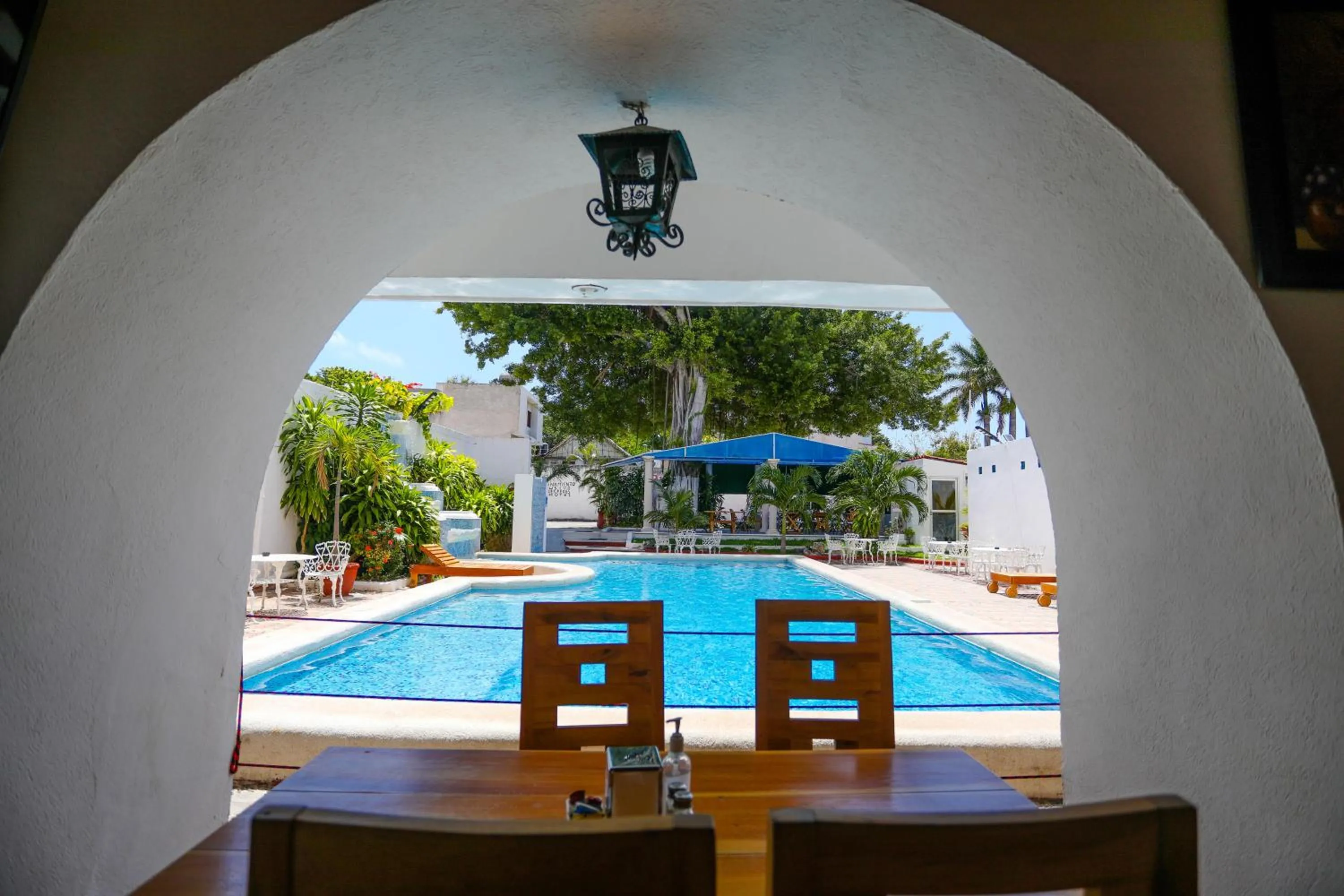 Restaurant/places to eat in Hotel Maria de Lourdes