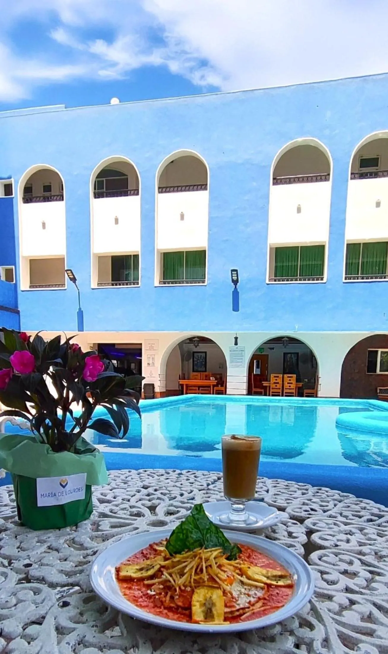 Property building in Hotel Maria de Lourdes