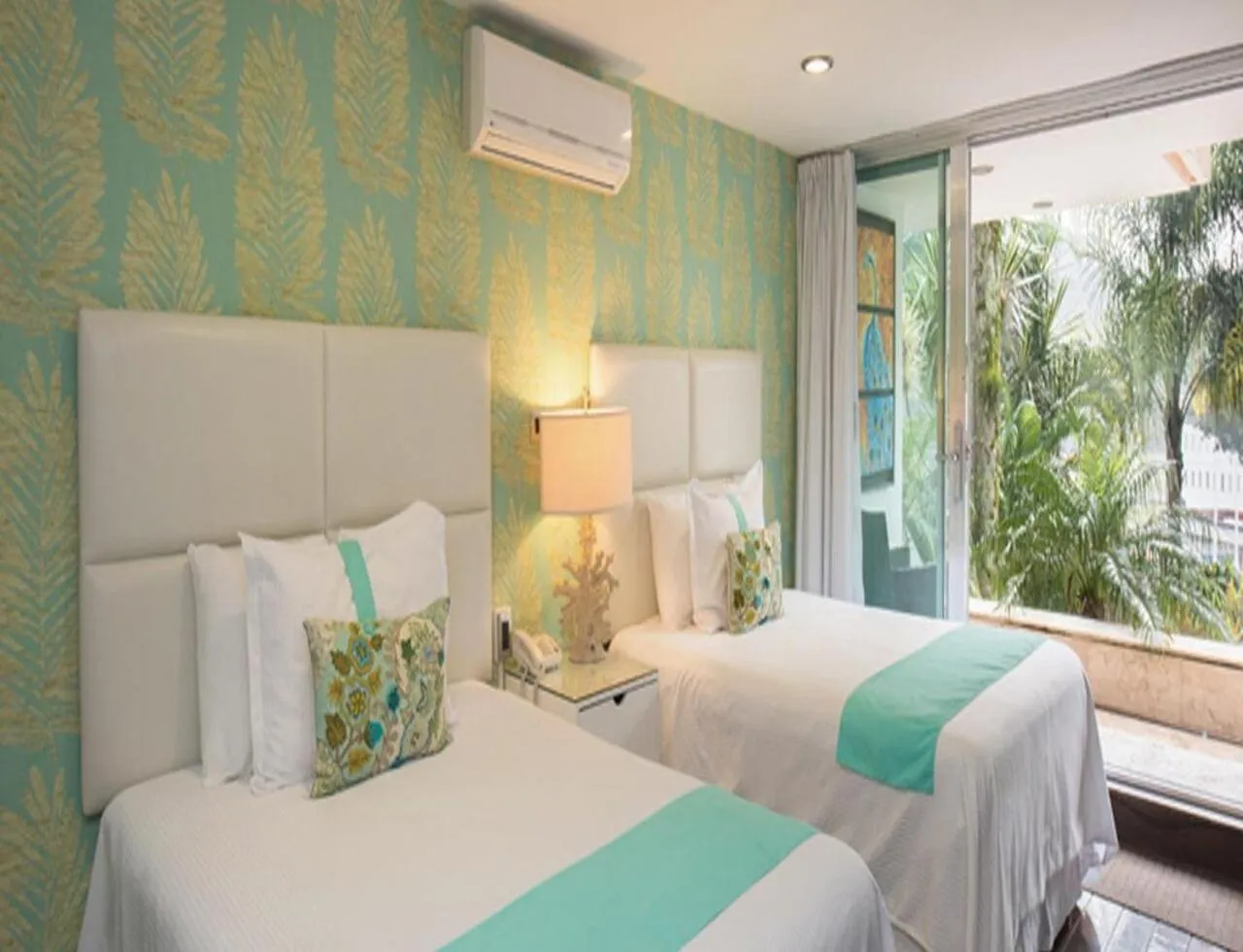 Photo of the whole room, Bed in Colombe Hotel Boutique