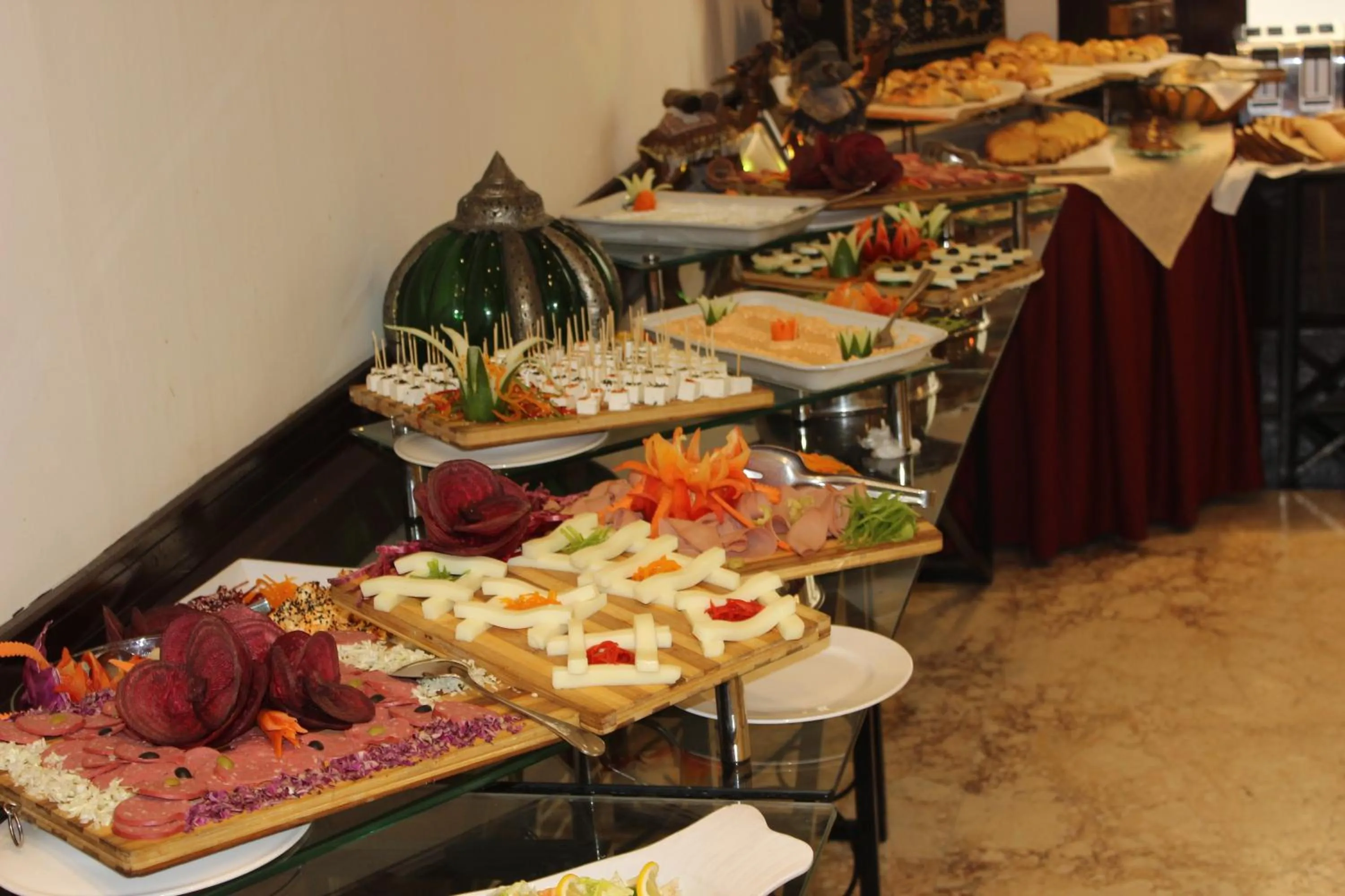 Breakfast in Caesar Hotel