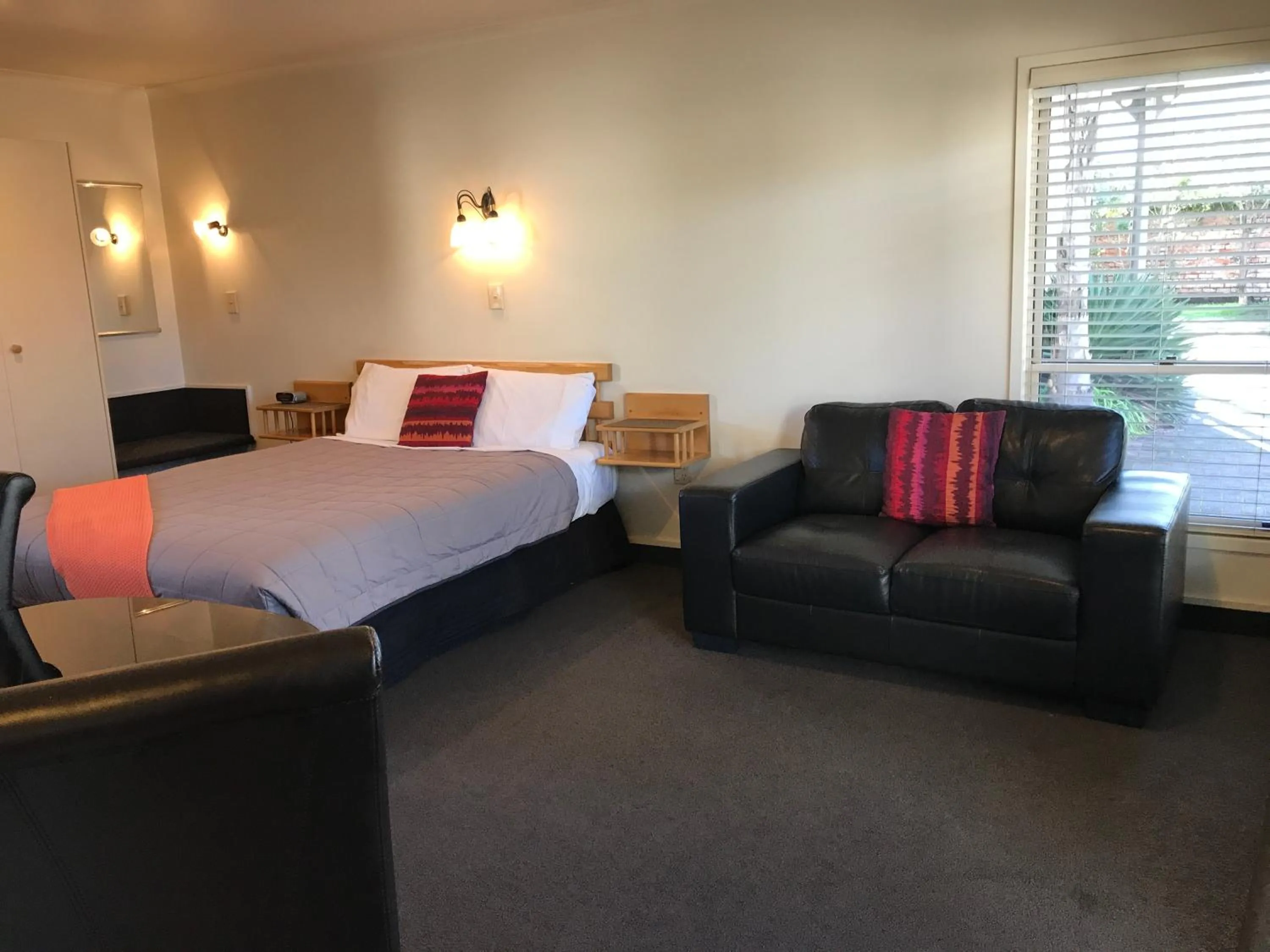 Bed in Pacific Harbour Motor Inn