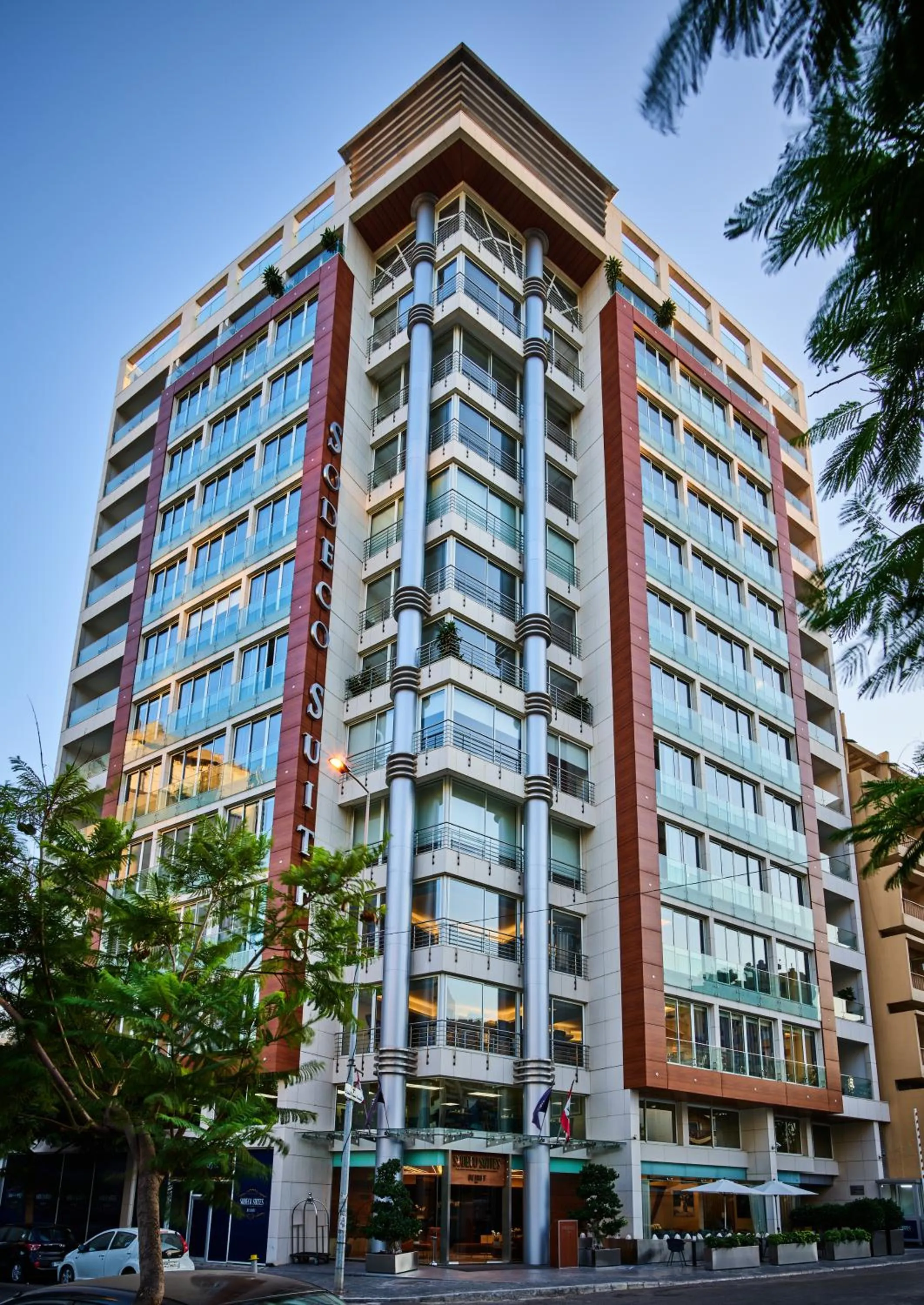 Property building in Sodeco Suites