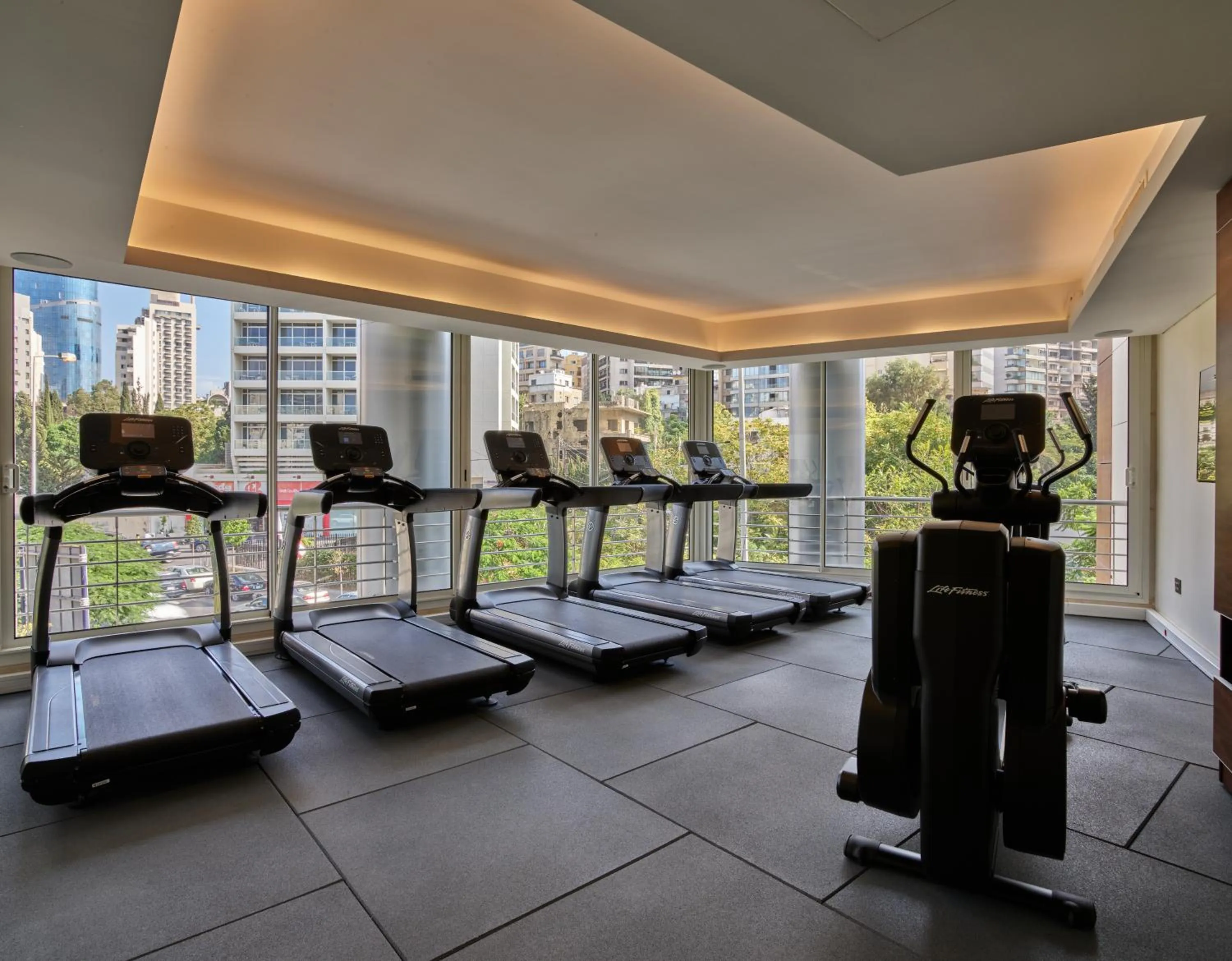 Fitness centre/facilities in Sodeco Suites