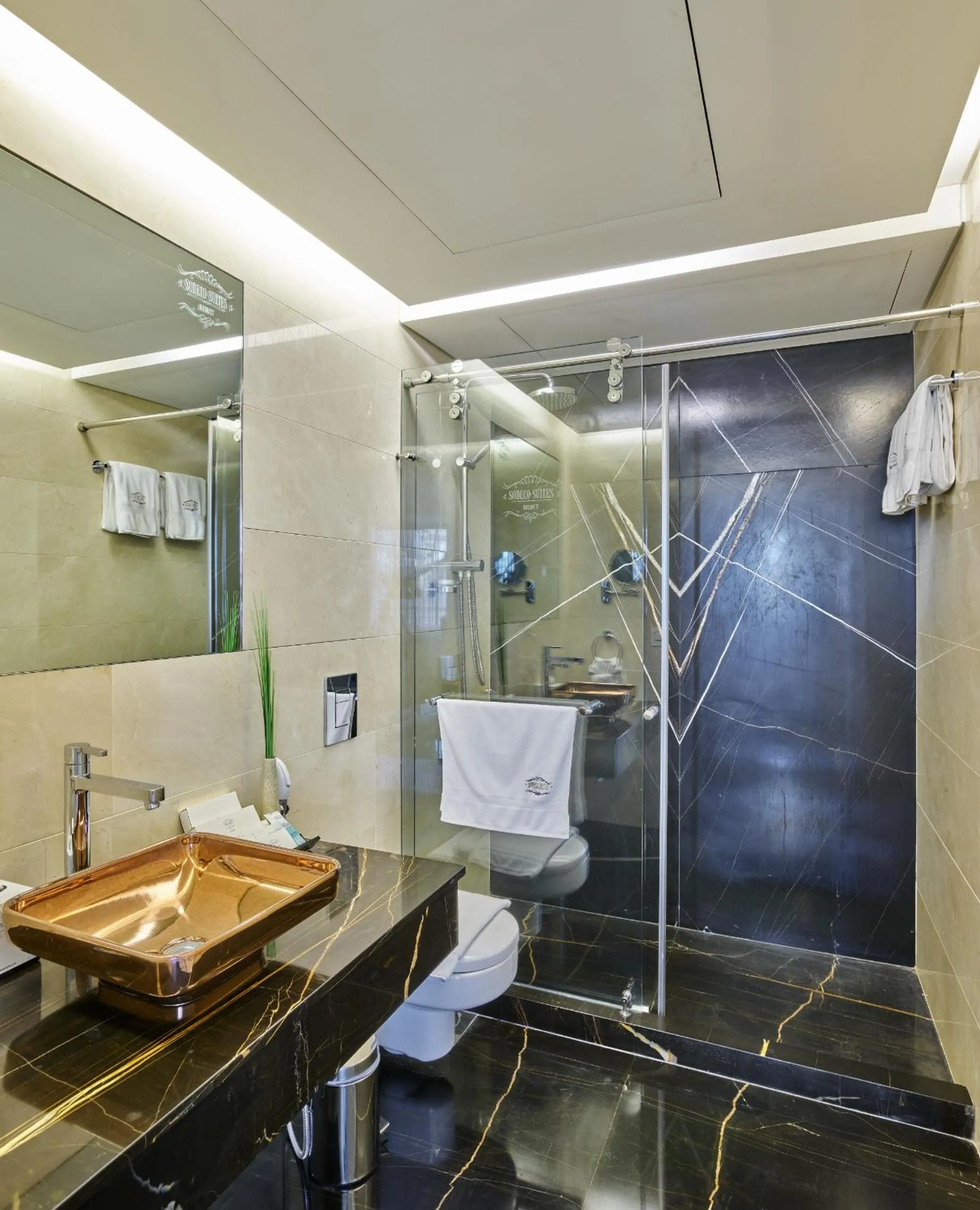 Bathroom in Sodeco Suites