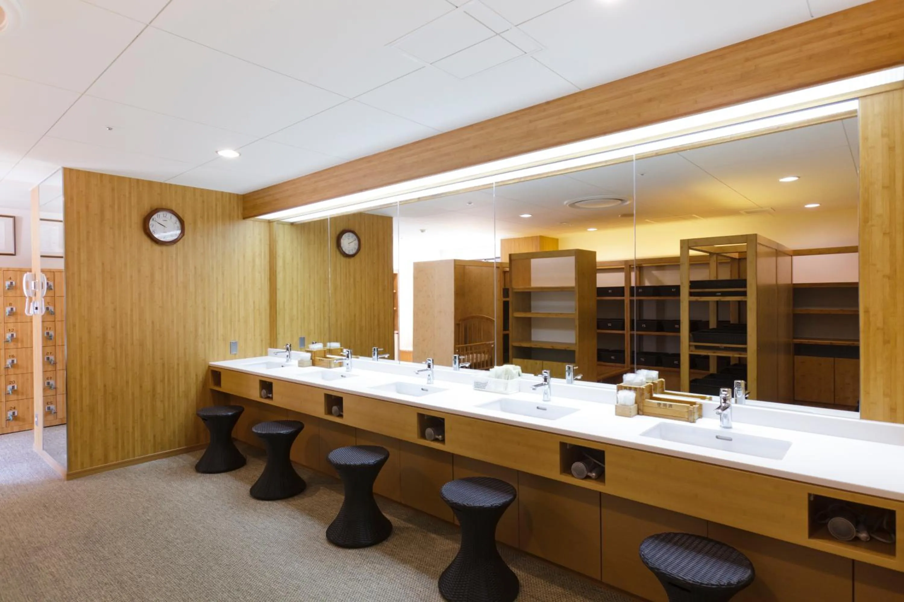 Hot Spring Bath in Izu Imaihama Tokyu Hotel