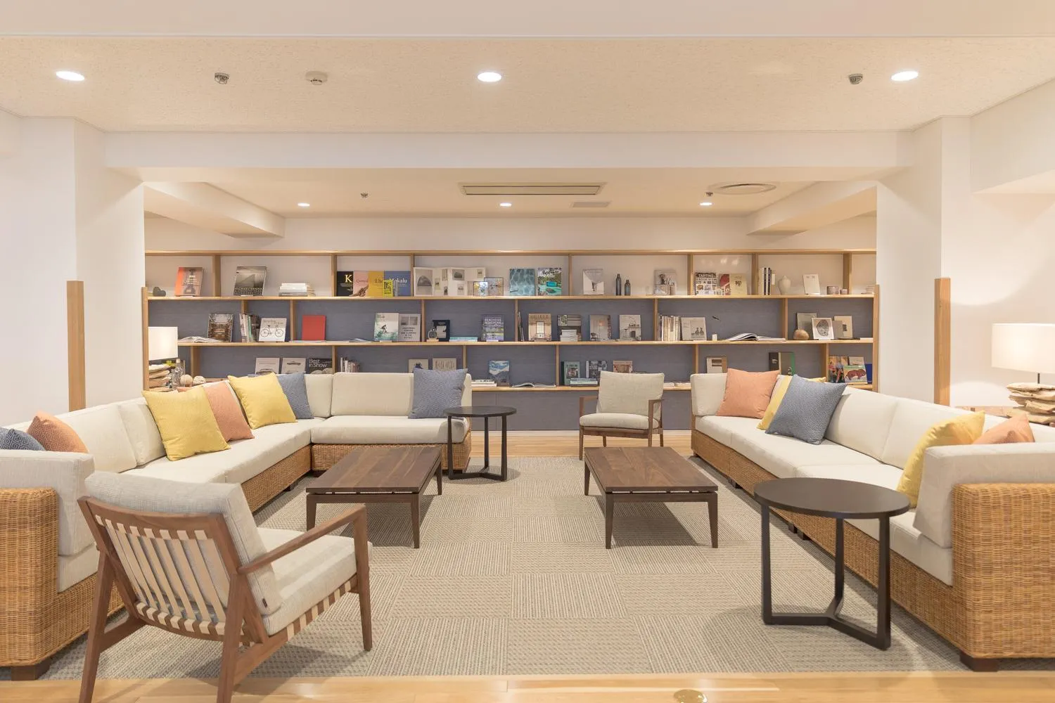 Library in Izu Imaihama Tokyu Hotel