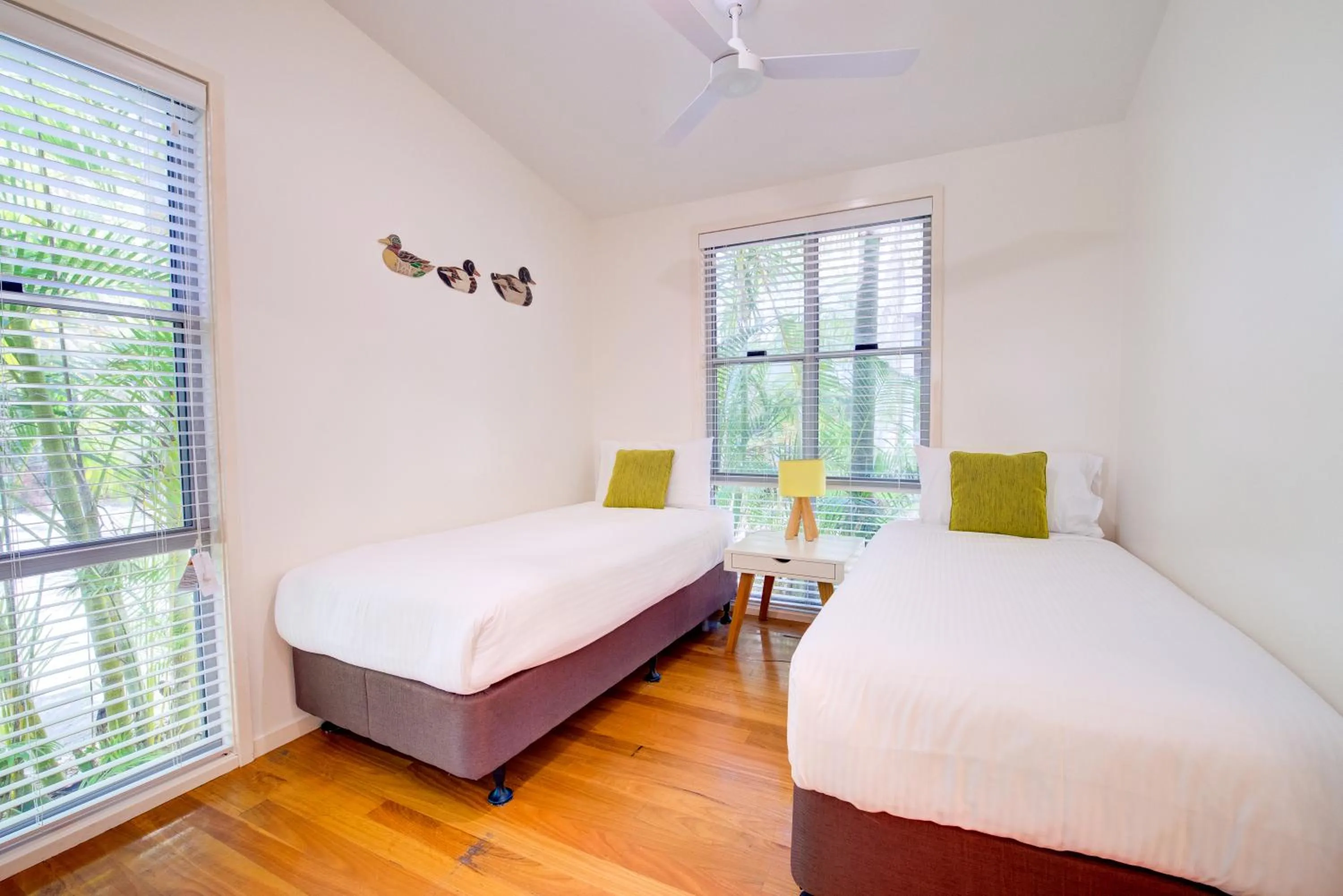 Bedroom, Bed in Mobys Beachside Retreat