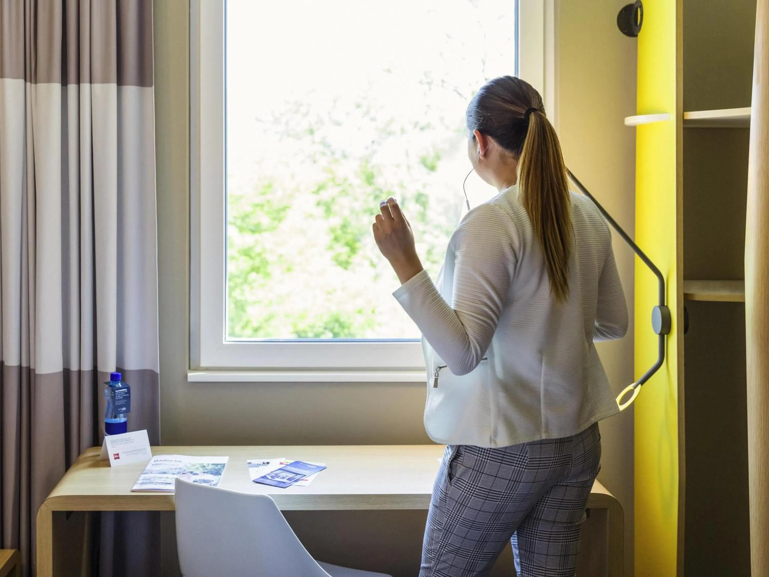 Bedroom in ibis Baden Neuenhof