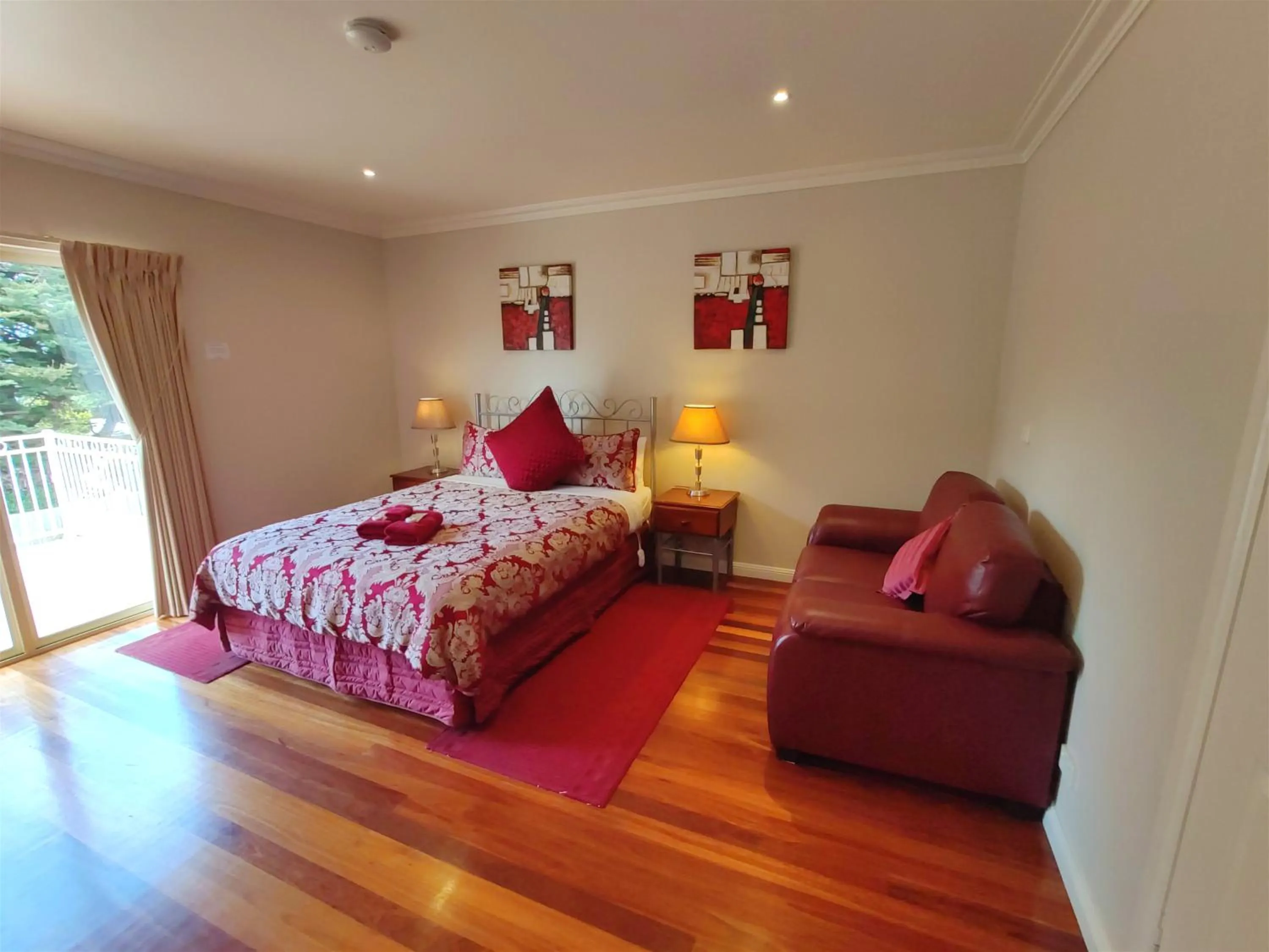 Bed in Angela's Beach Stays