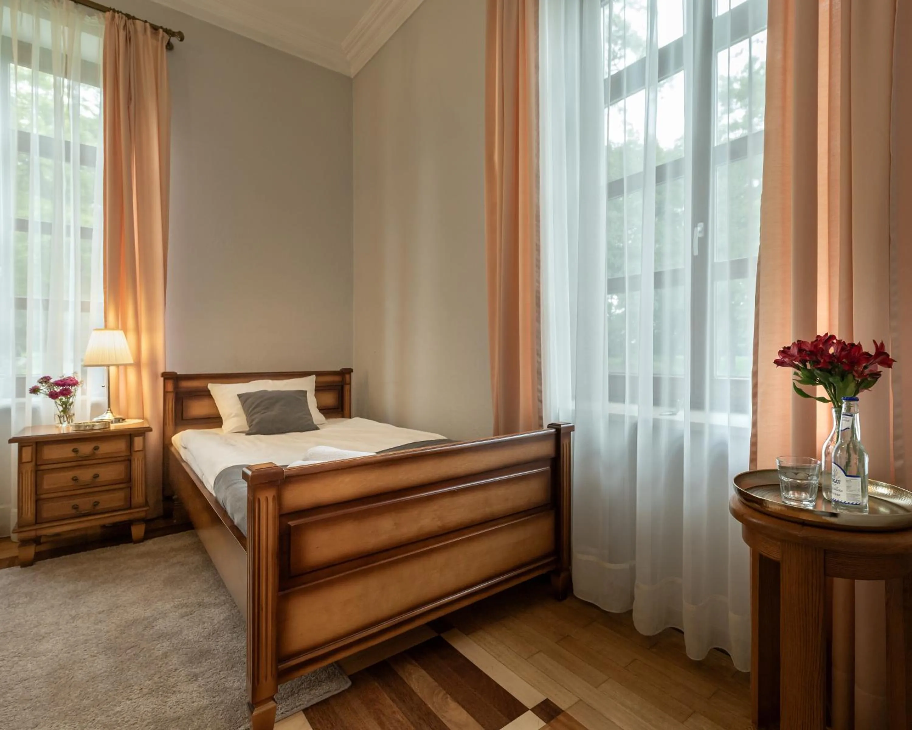 Bed in Pałac w Małkowie