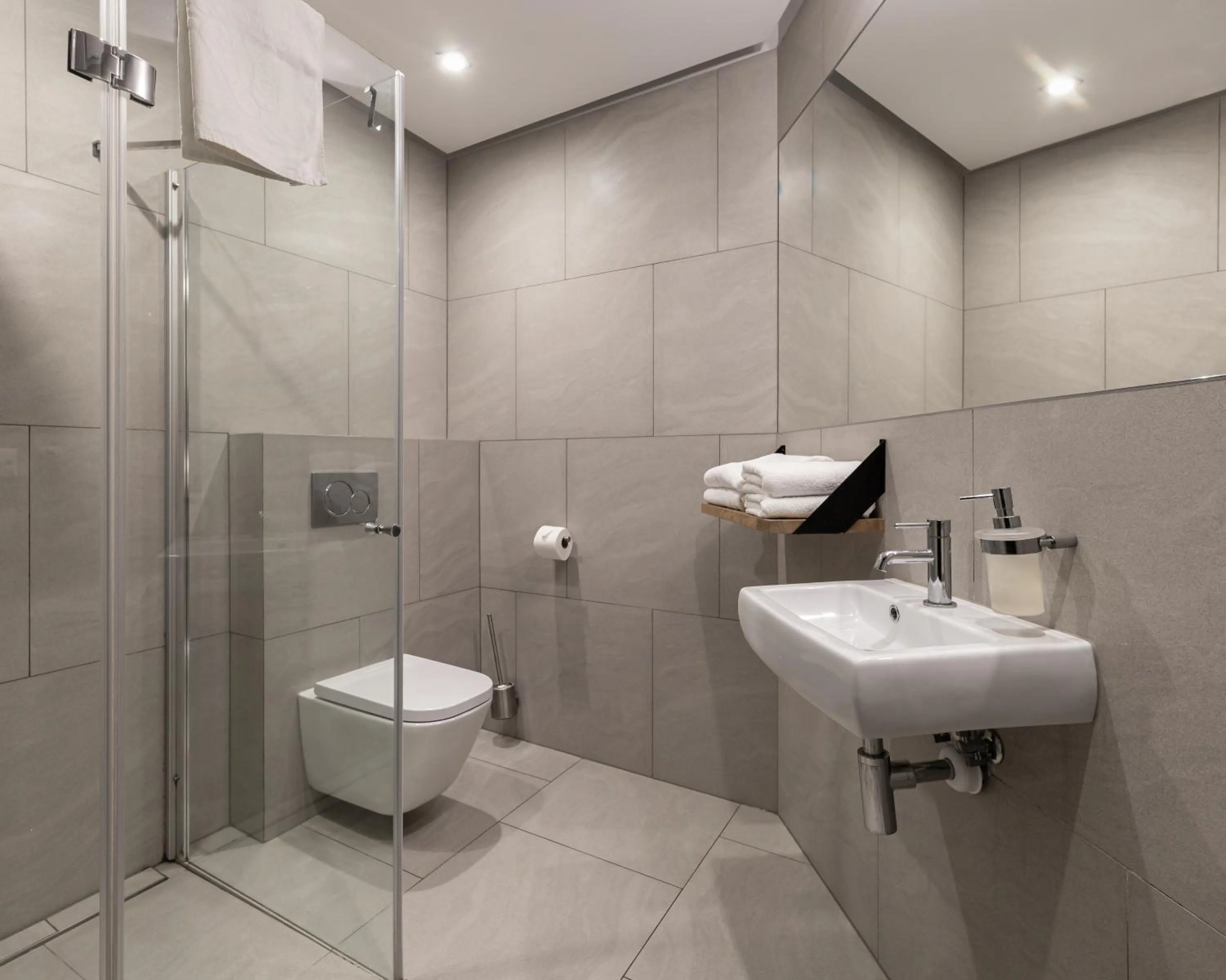 Shower in Pałac w Małkowie