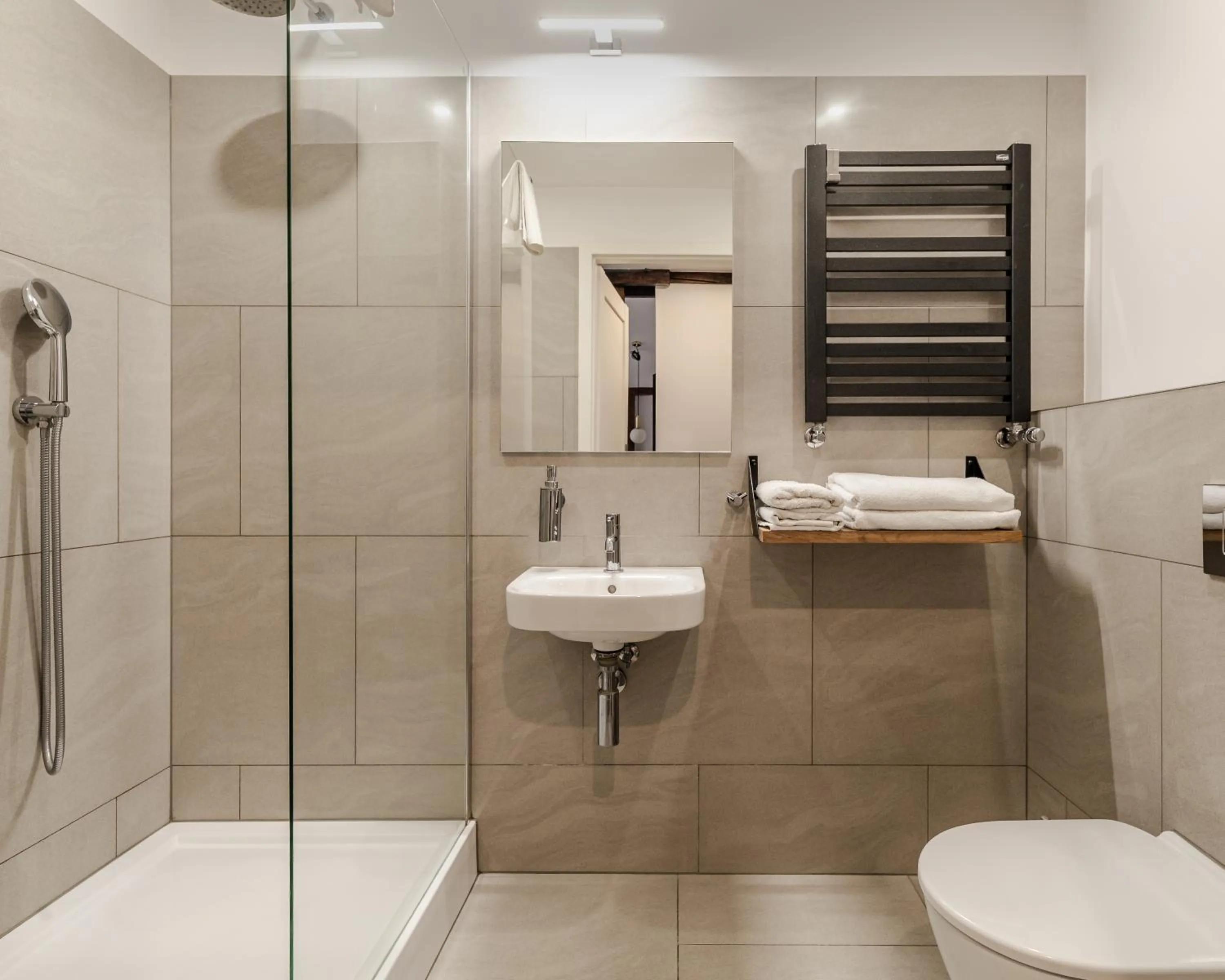 Shower in Pałac w Małkowie