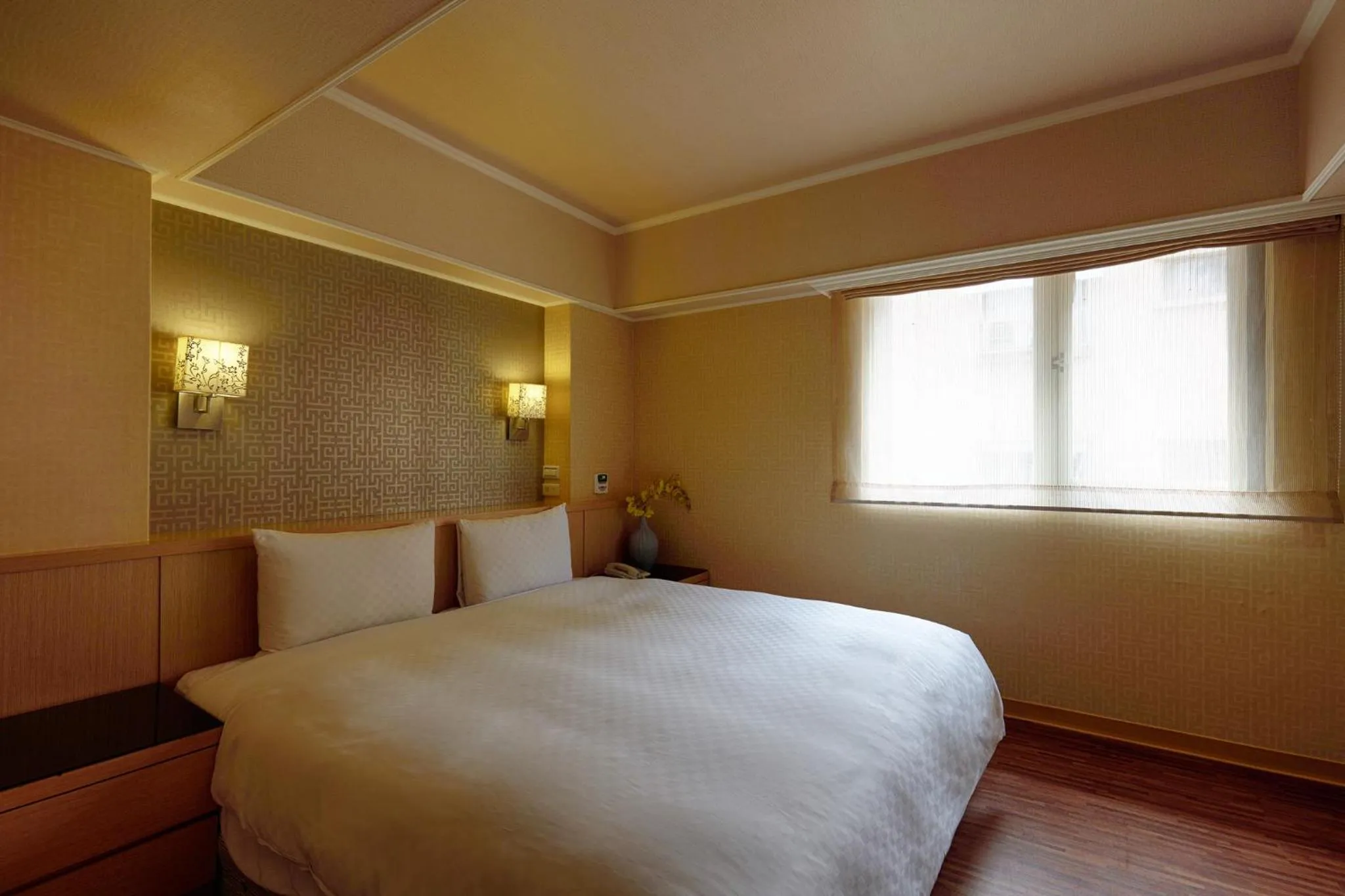 Photo of the whole room, Bed in Good Life Hotel - Shang Hwa