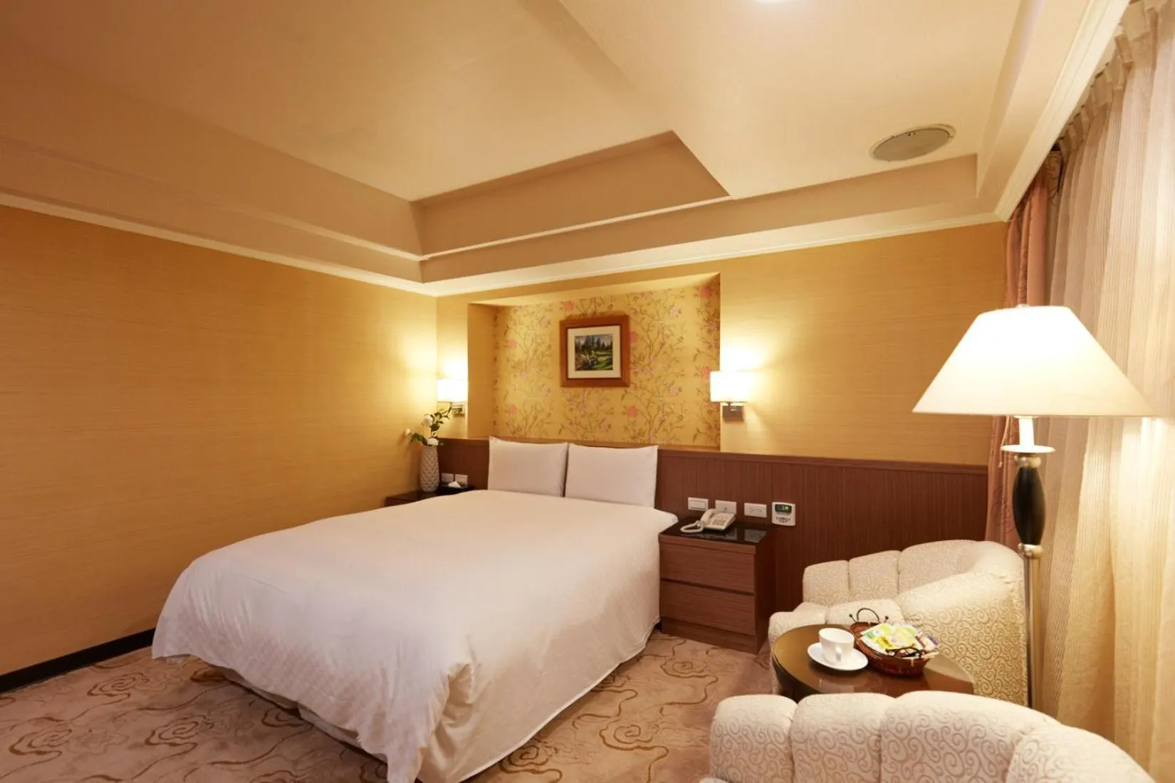 Bed in Good Life Hotel - Shang Hwa