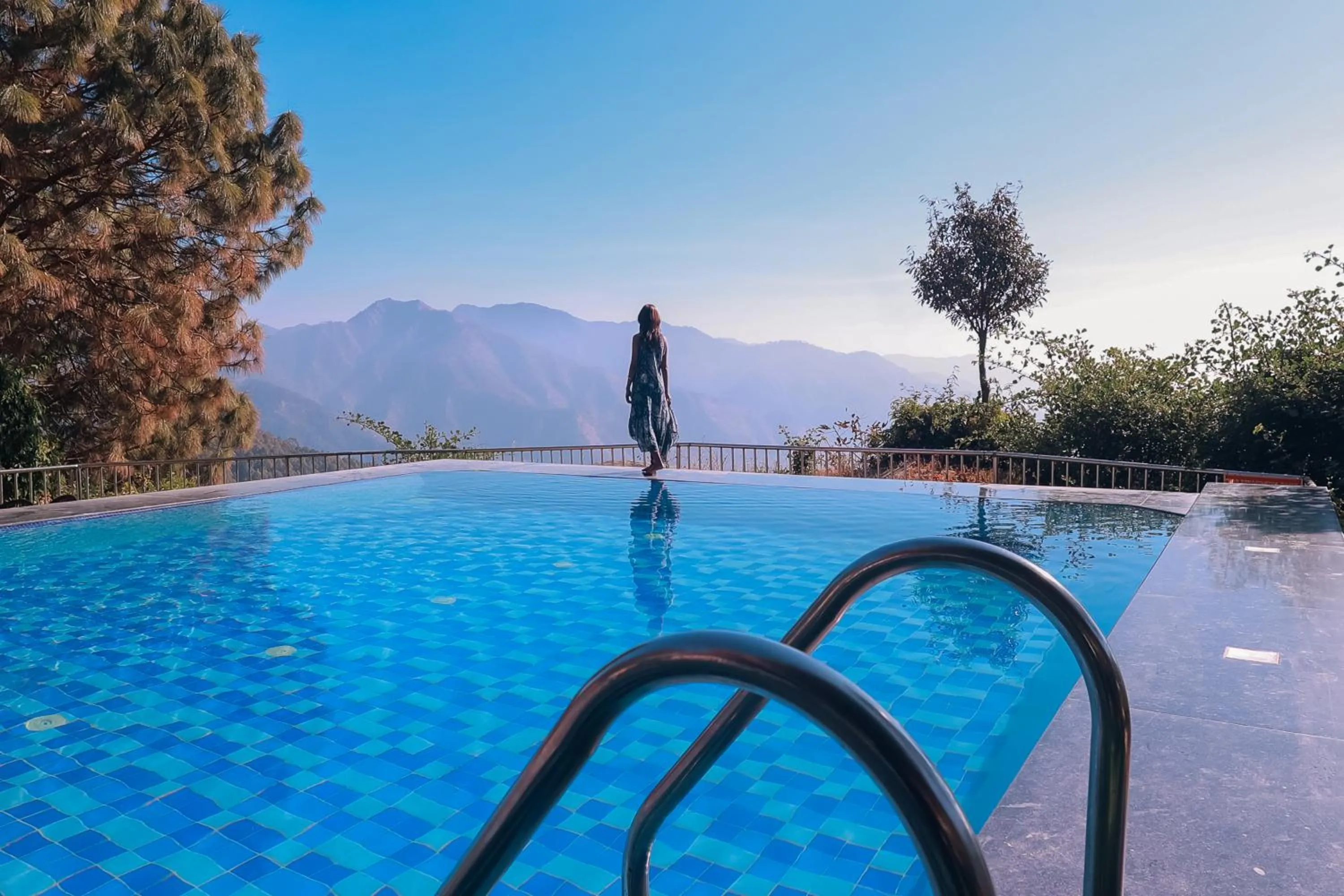 Swimming pool in Blue Pine Resort