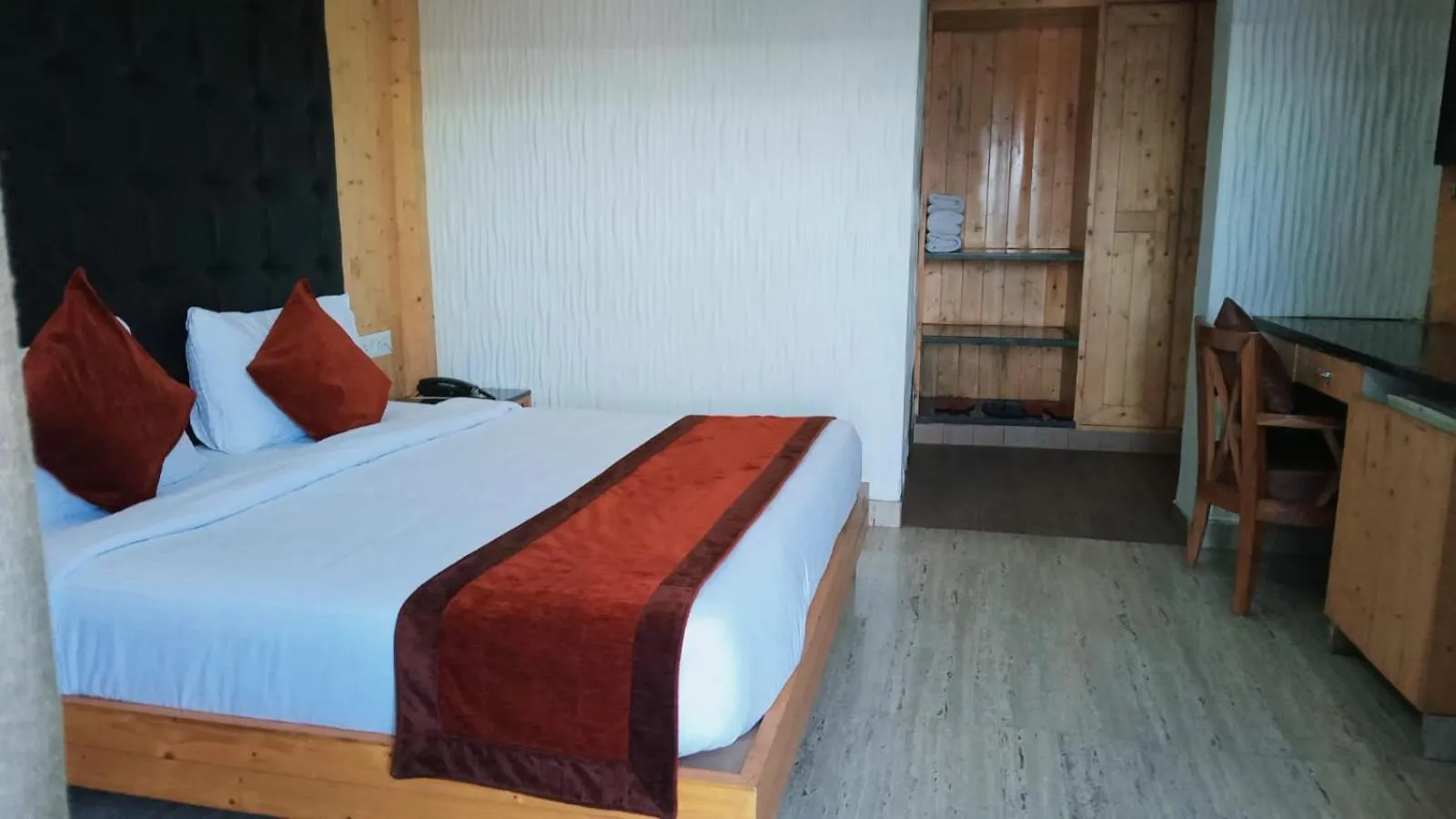 Bedroom in Blue Pine Resort