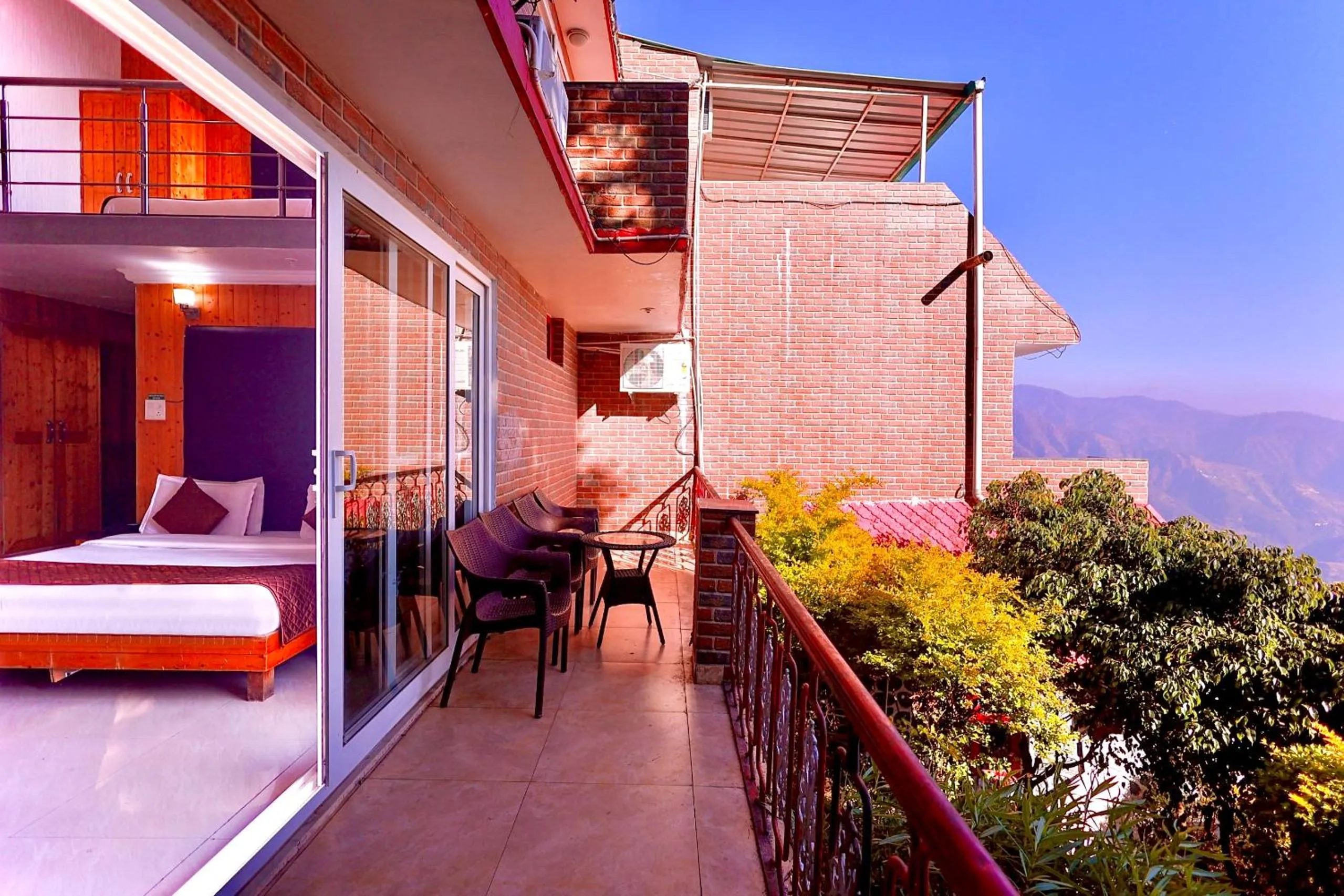 Day in Blue Pine Resort