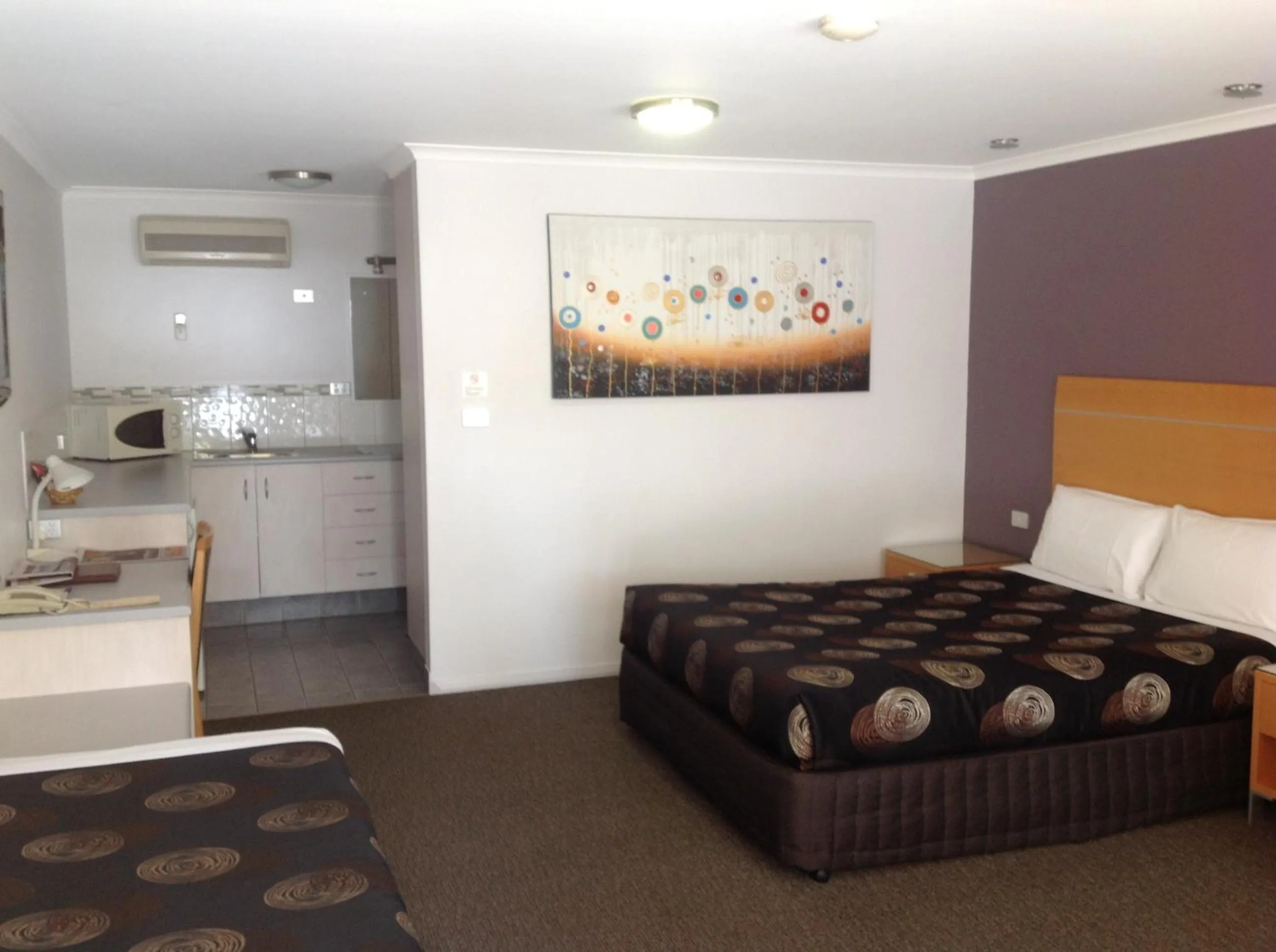 Photo of the whole room, Bed in Sportsmans Motor Inn