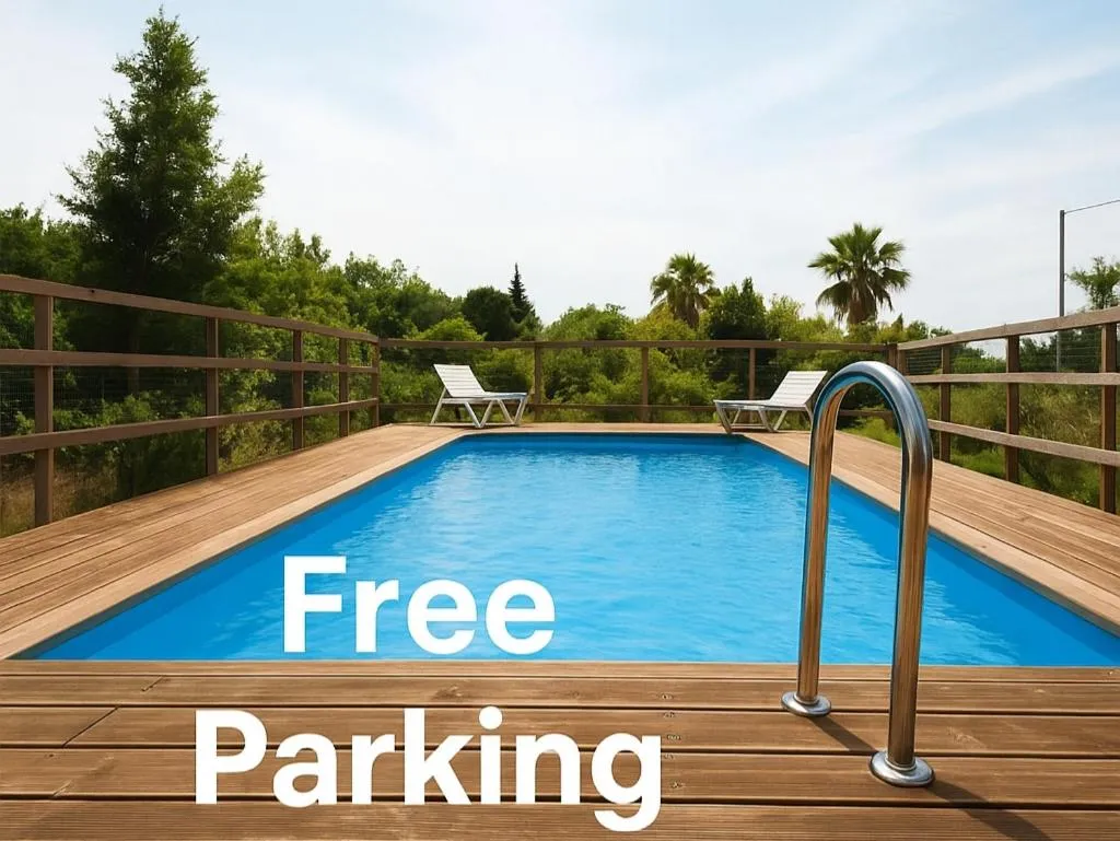 Pool view in Residence O'Sole Mio Pompei