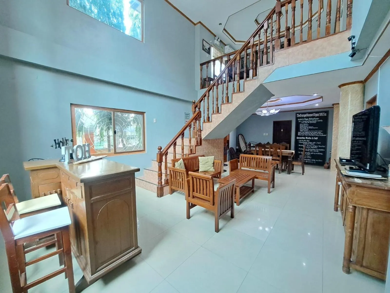 The Orange House - Vigan Villa