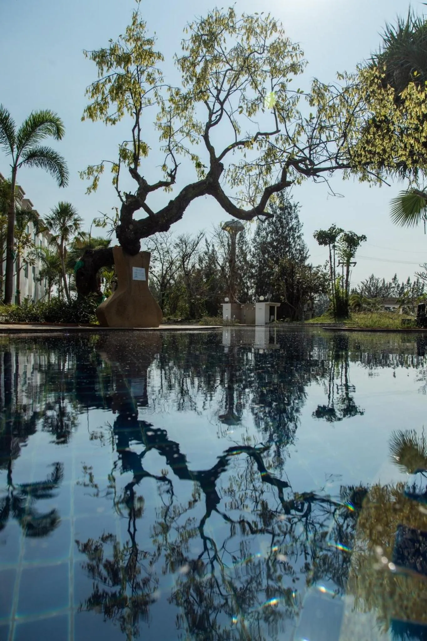 Swimming pool in Gassan Panorama Golf Club